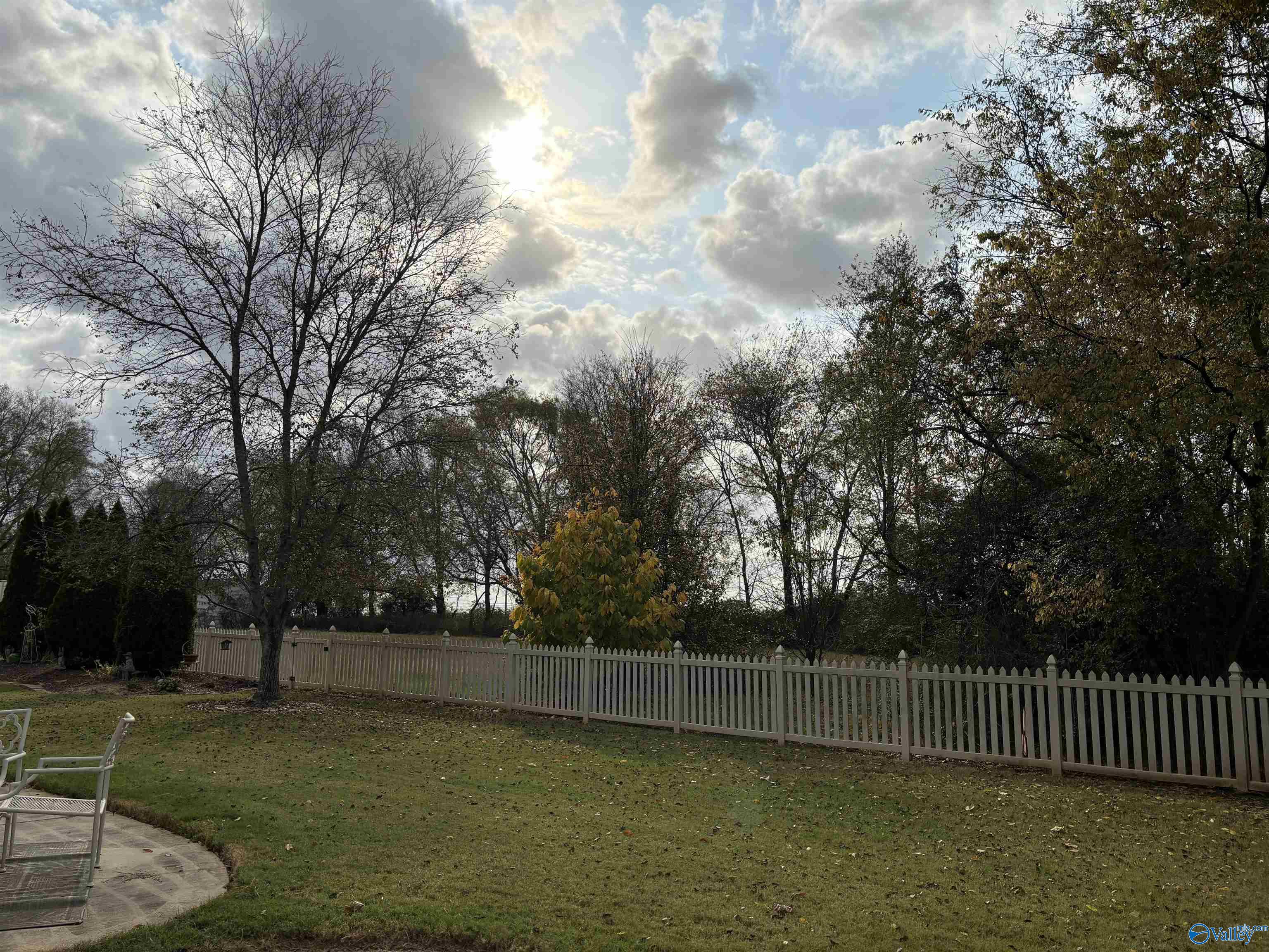 12560 Elmhurst Drive, Athens, Alabama image 2