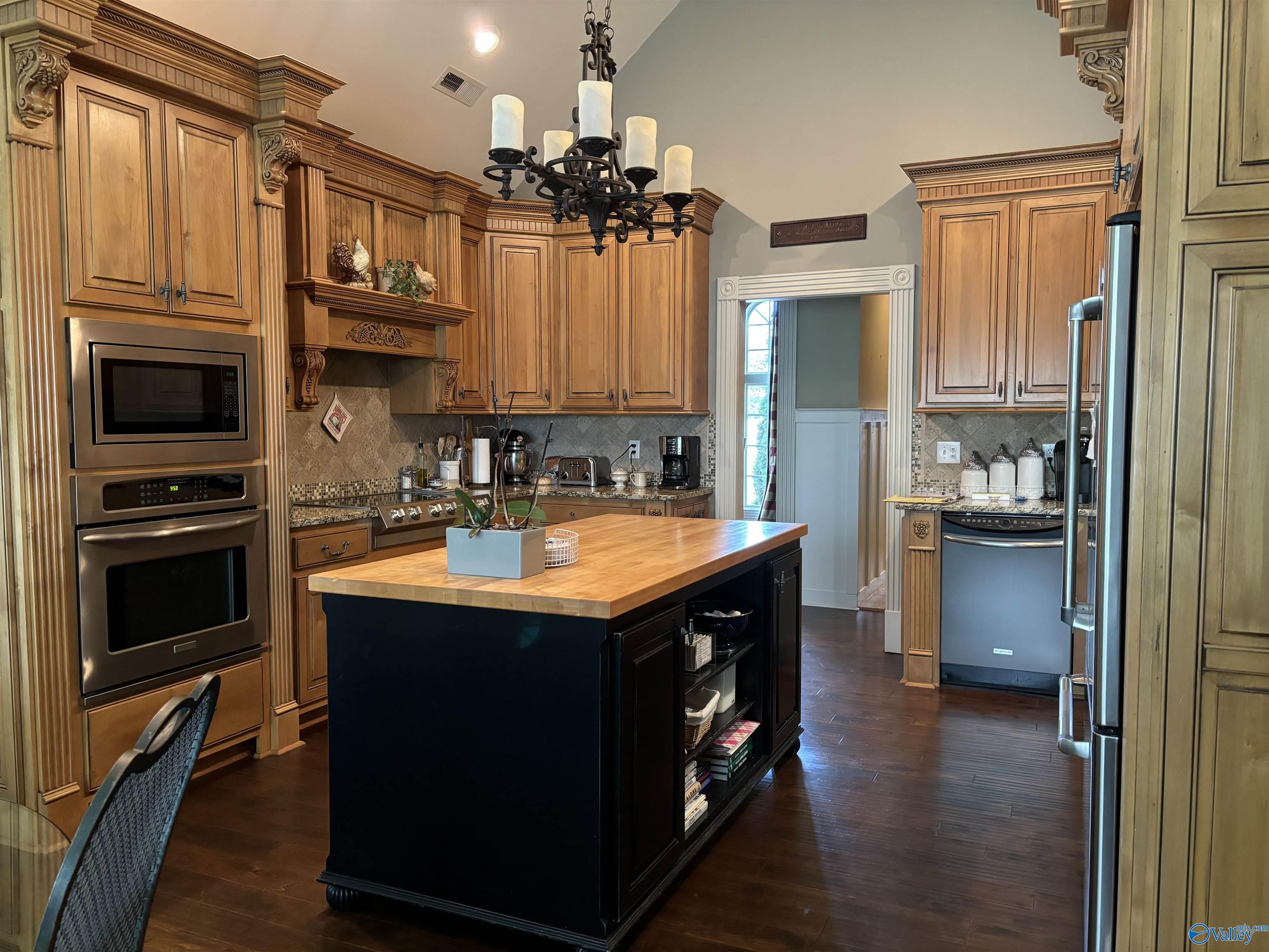 12560 Elmhurst Drive, Athens, Alabama image 28