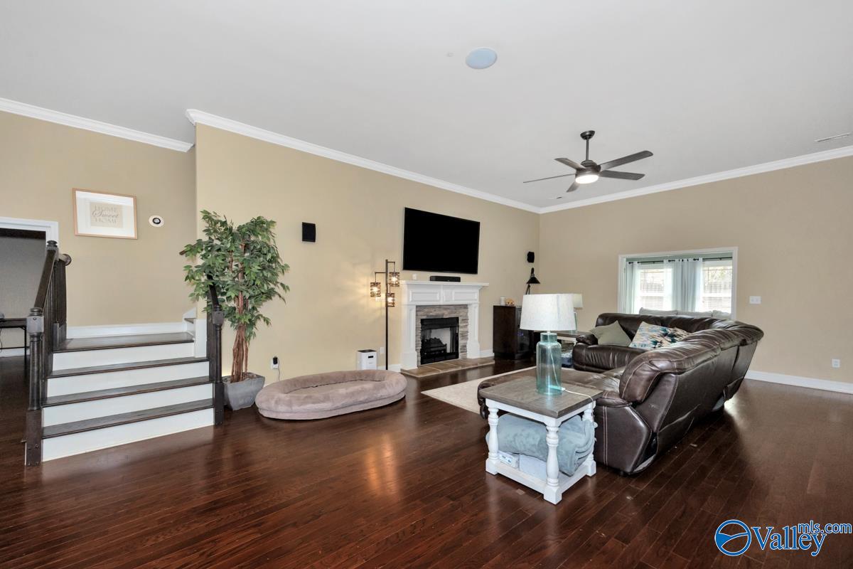 205 Maplebrook Drive, Madison, Alabama image 12