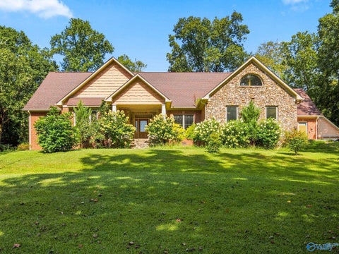 Homes For Sale - 258 Ayers Road<br/> Grant, AL 35747