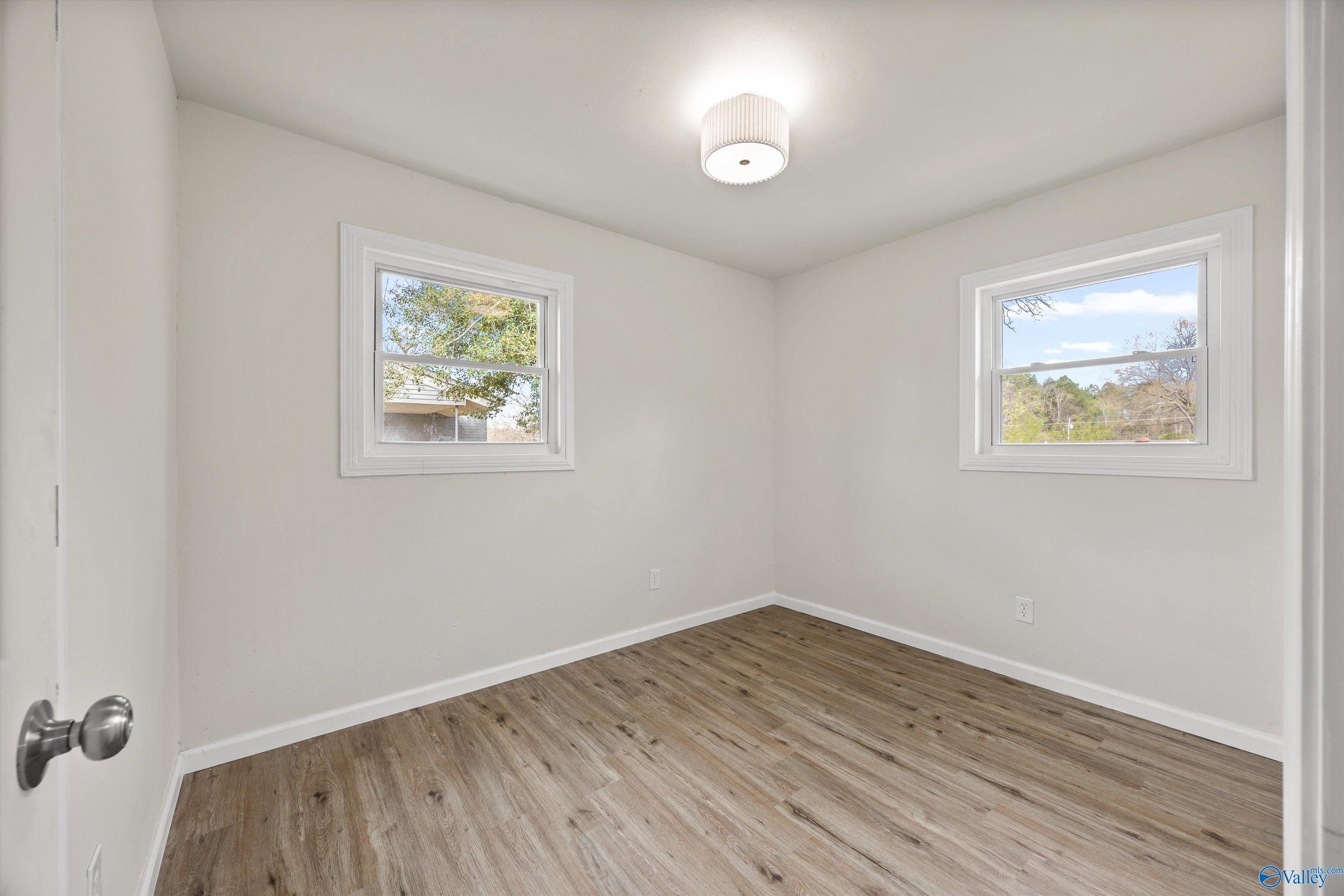 2118 Medaris Road, Huntsville, Alabama image 14