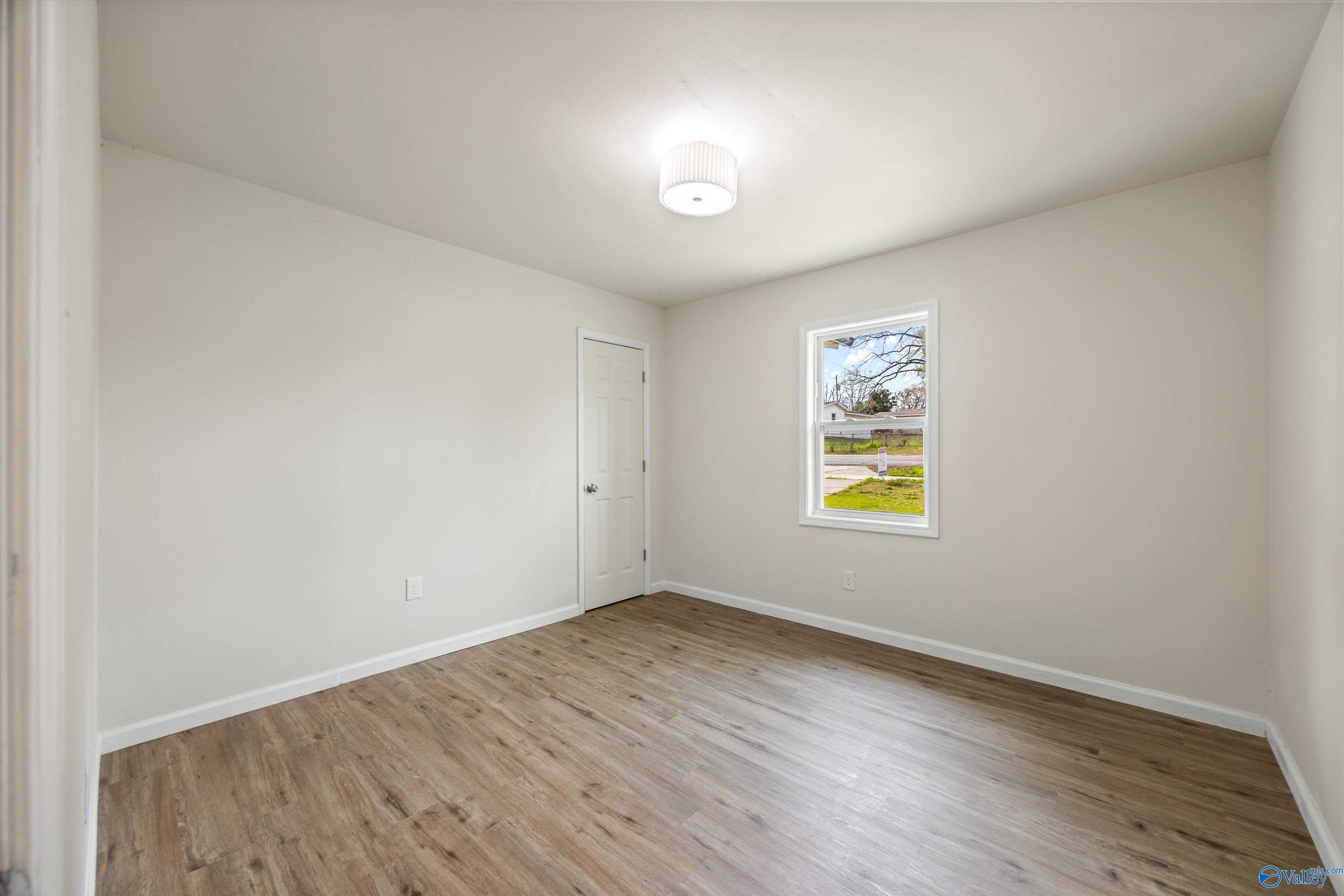2118 Medaris Road, Huntsville, Alabama image 12