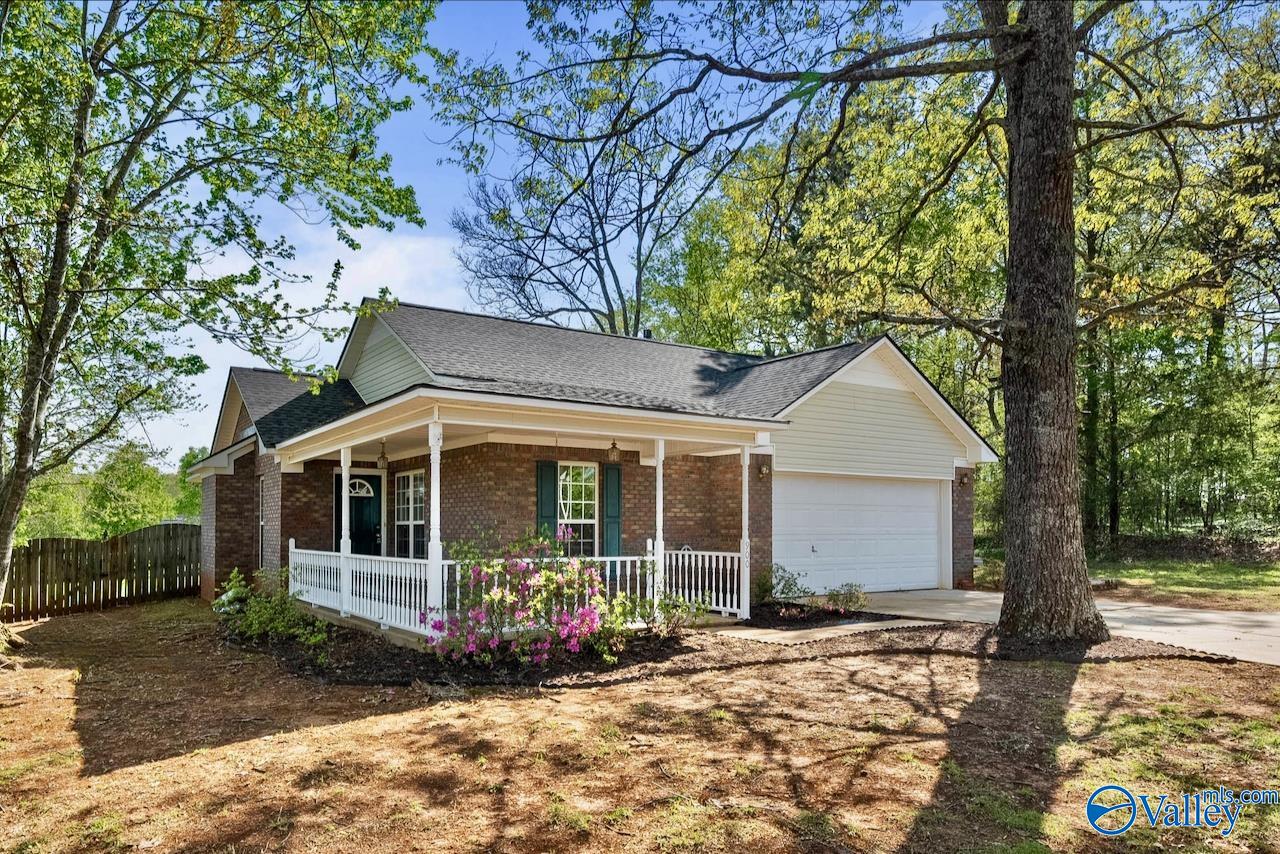 900 Bell Factory Road, Huntsville, Alabama image 1