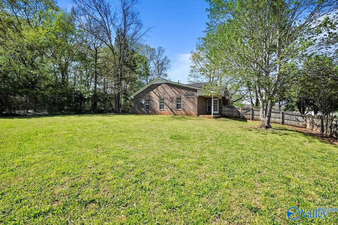 900 Bell Factory Road, Huntsville, Alabama image 3