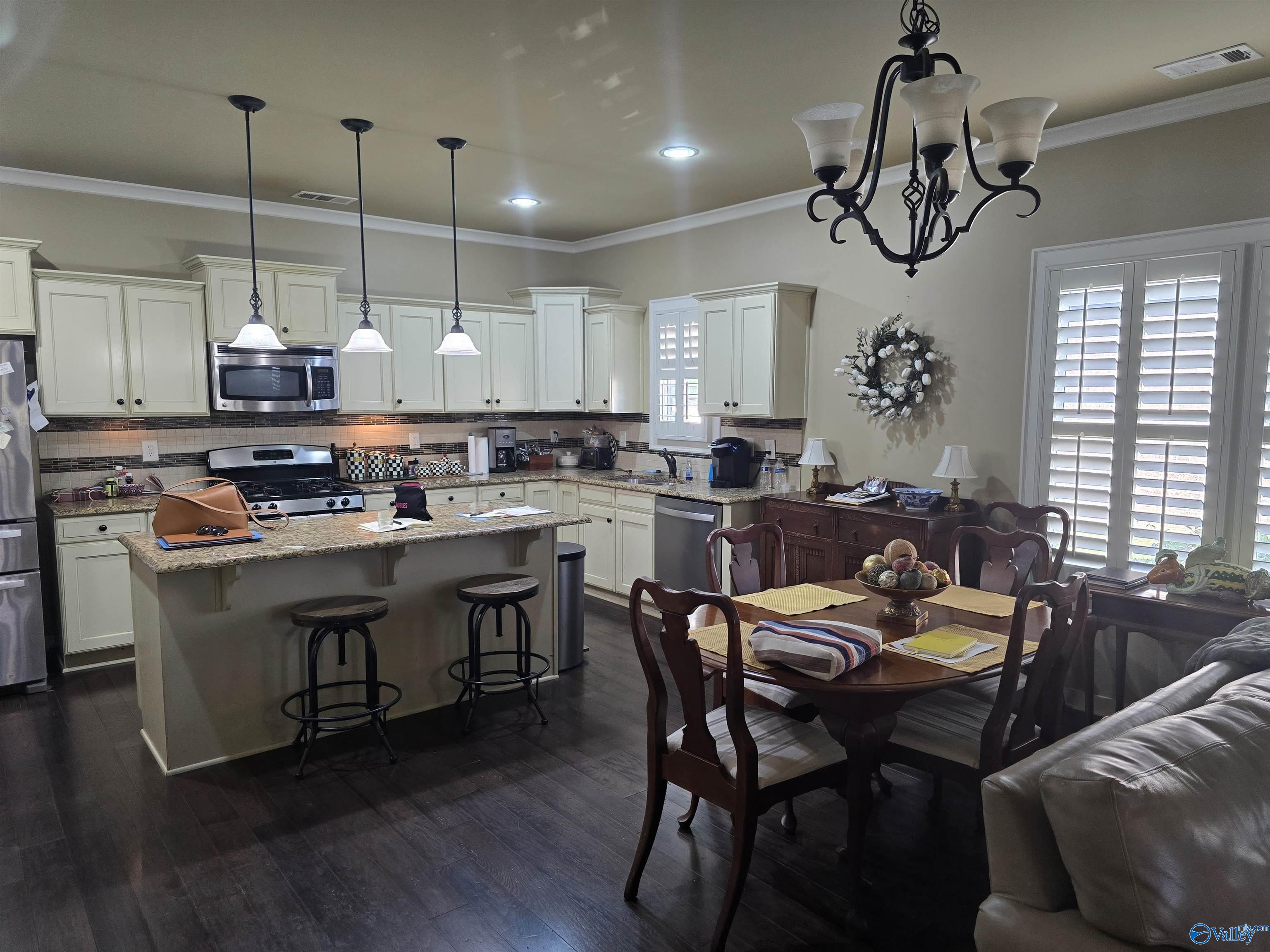 1704 Chace Drive, Hoover, Alabama image 8