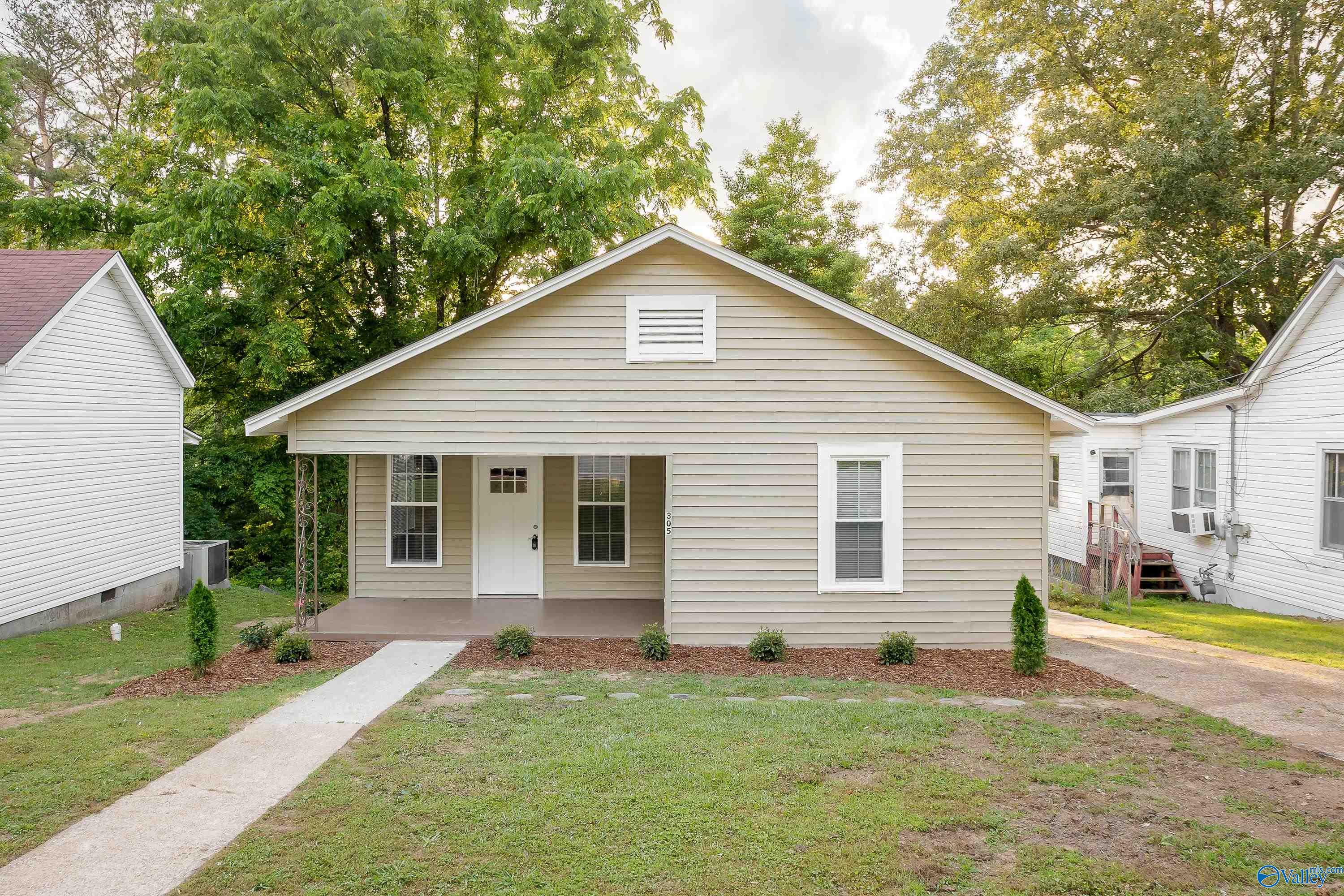 305 Minniehaha St, Florence, Alabama image 1