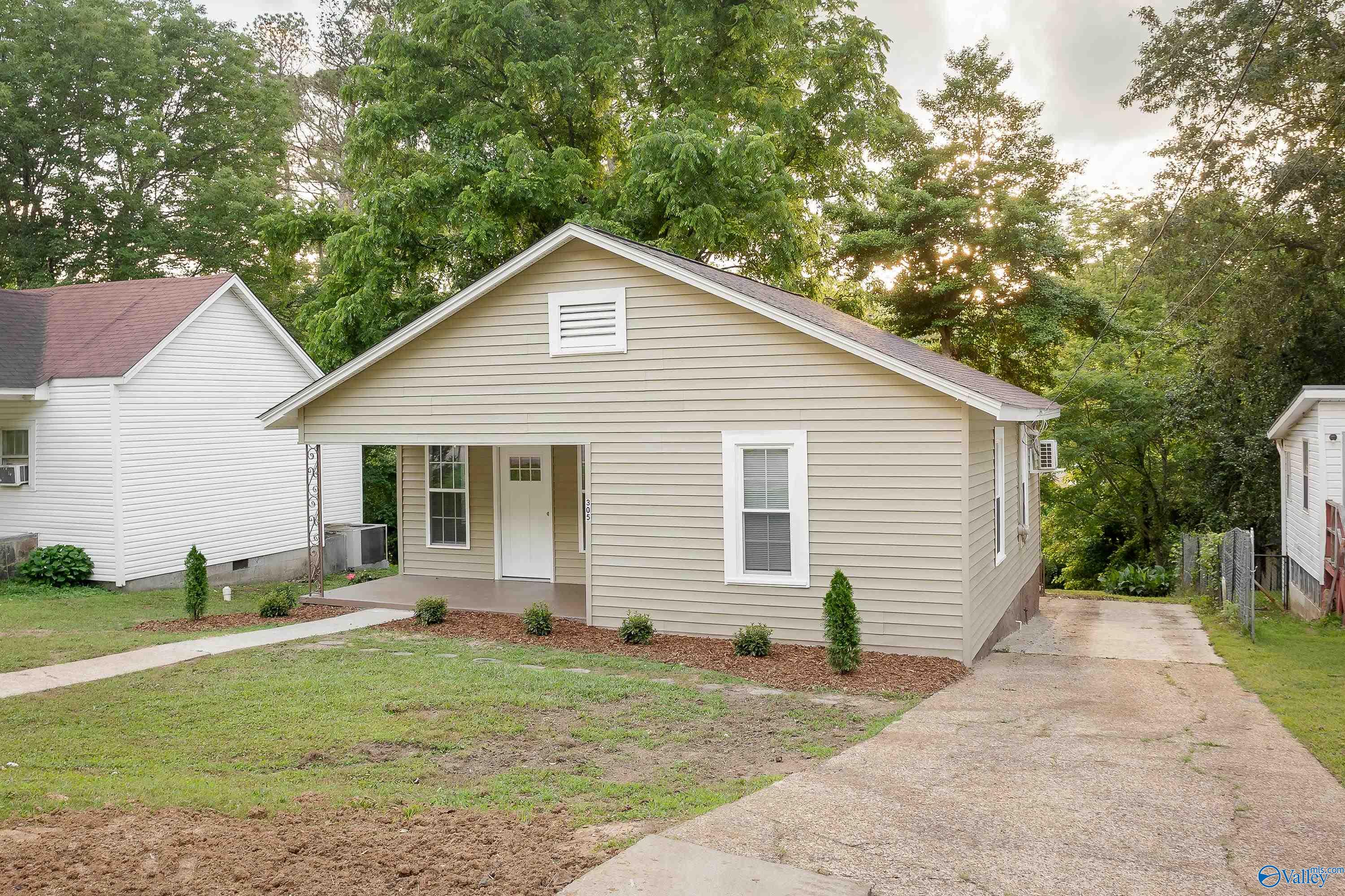 305 Minniehaha St, Florence, Alabama image 2