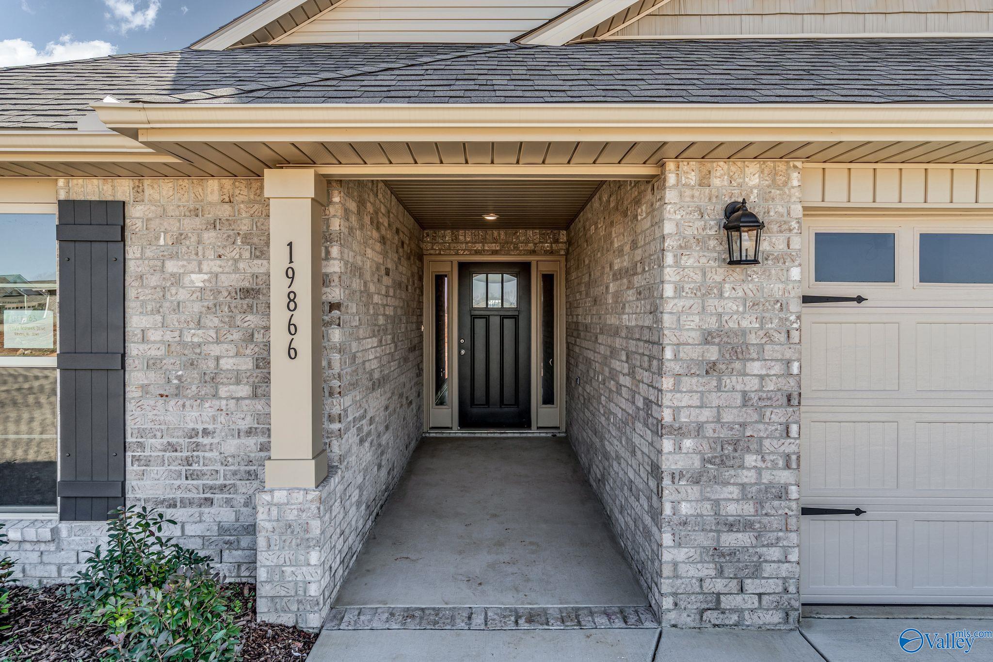 15439 Springbrook Trace