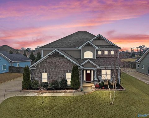 Photo of 102 Kelde Lane, Madison, AL 35756 (MLS # 21909595)
