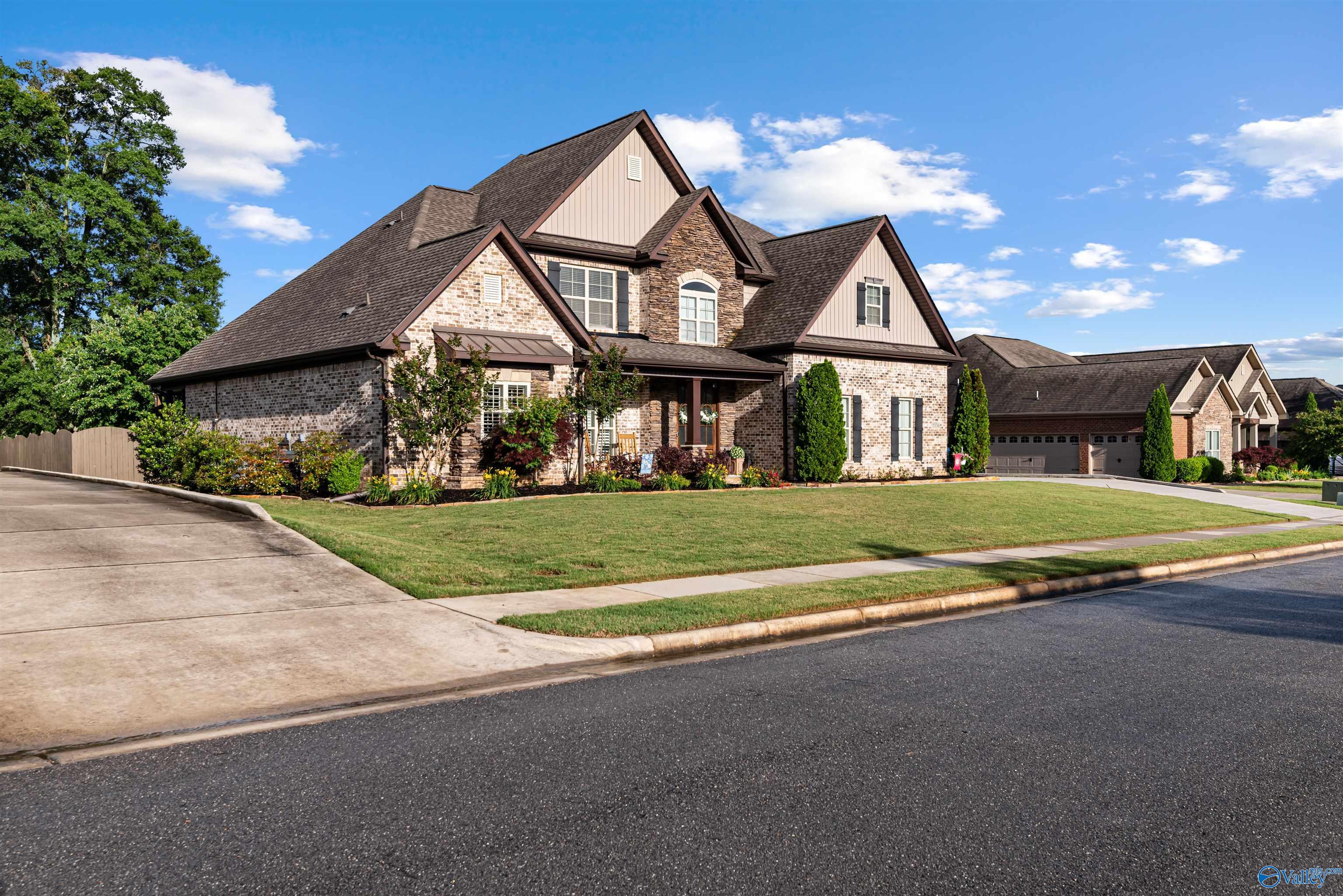 8554 Sedgebrook Drive, Owens Cross Roads, Alabama image 7