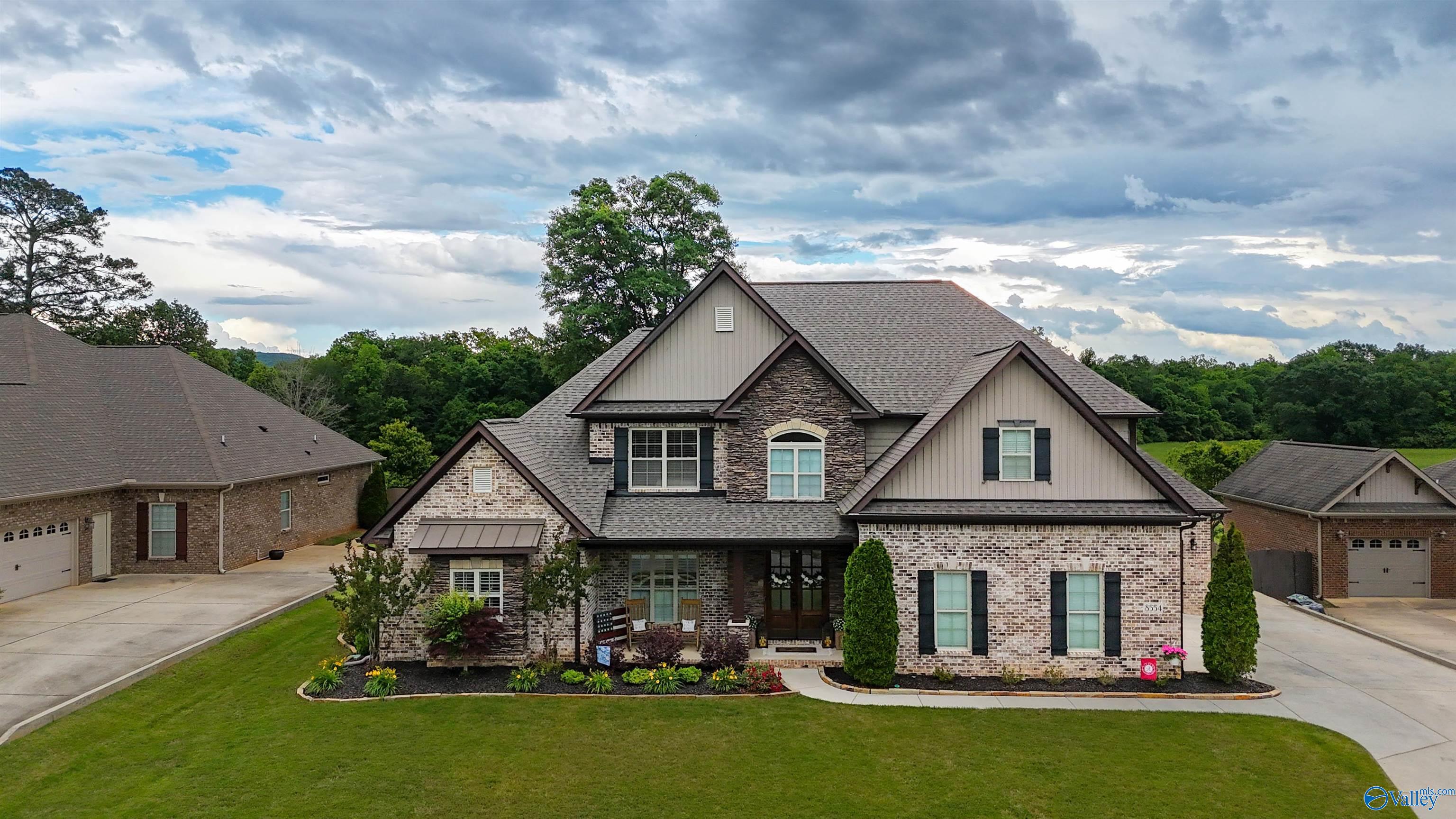 8554 Sedgebrook Drive, Owens Cross Roads, Alabama image 1