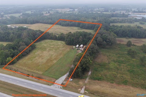 Multifamily For Sale - 5082 Alabama Highway 24 #1-5<br/> Lawrence County, Mount Hope, AL 35651