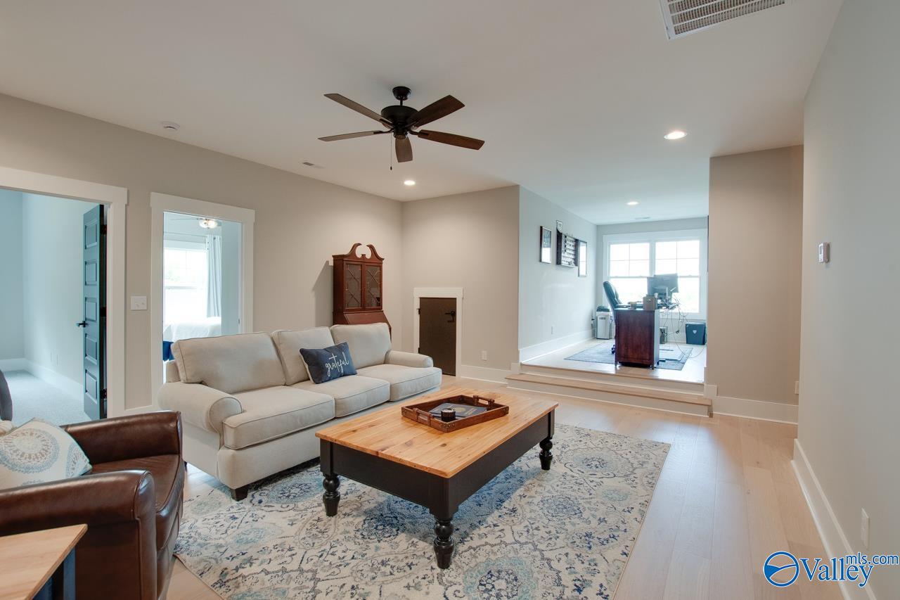 8076 Goose Ridge Drive, Owens Cross Roads, Alabama image 29