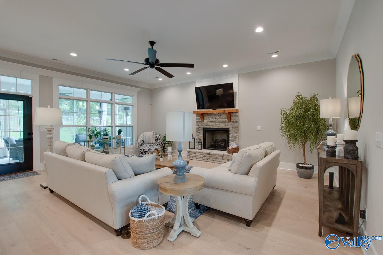 8076 Goose Ridge Drive, Owens Cross Roads, Alabama image 19