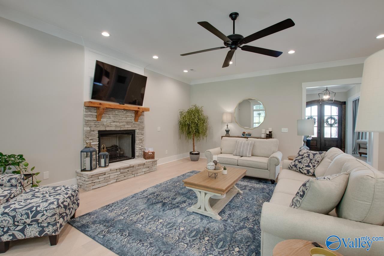 8076 Goose Ridge Drive, Owens Cross Roads, Alabama image 17