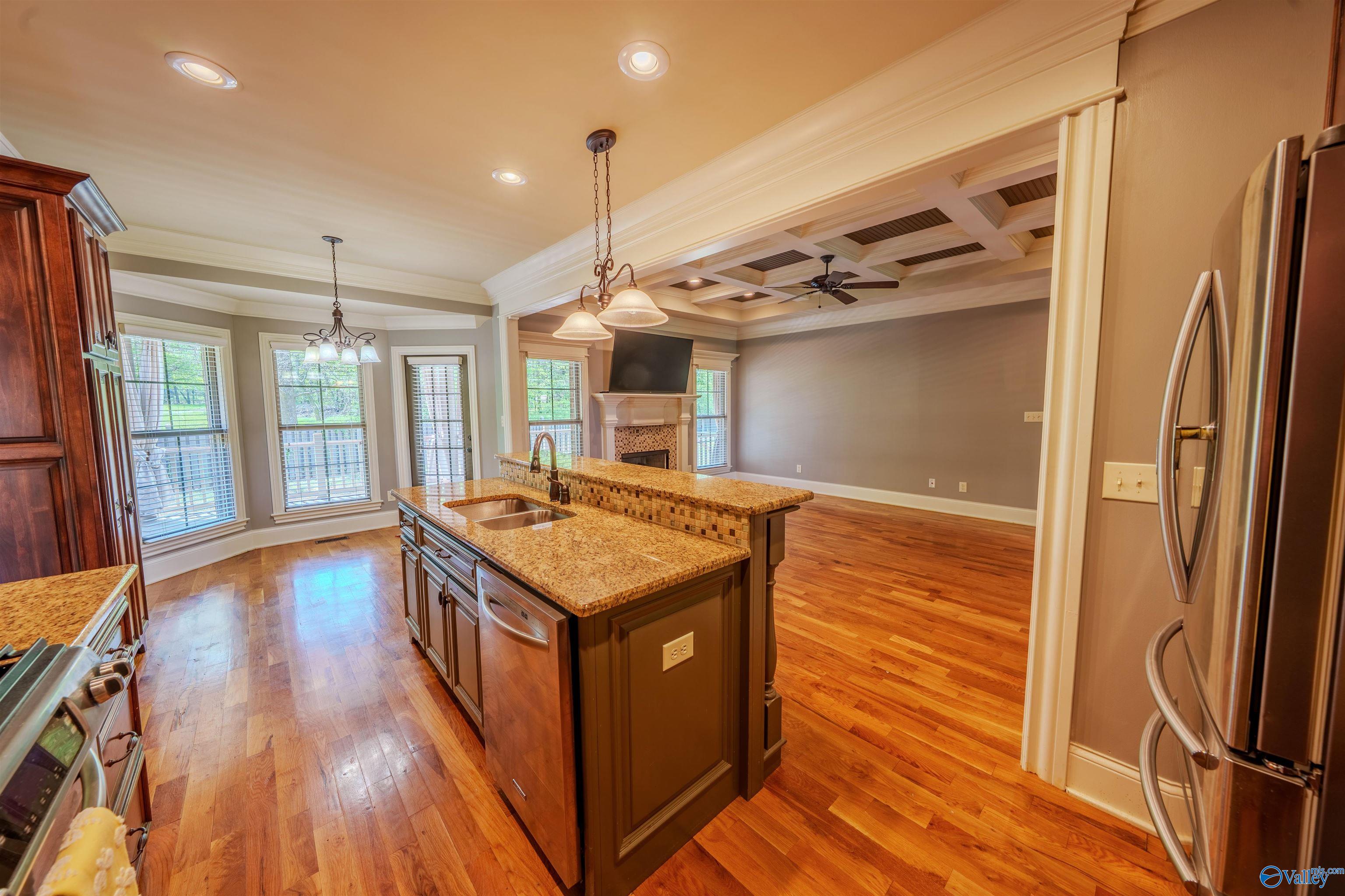 24908 Grovehill Lane, Athens, Alabama image 13