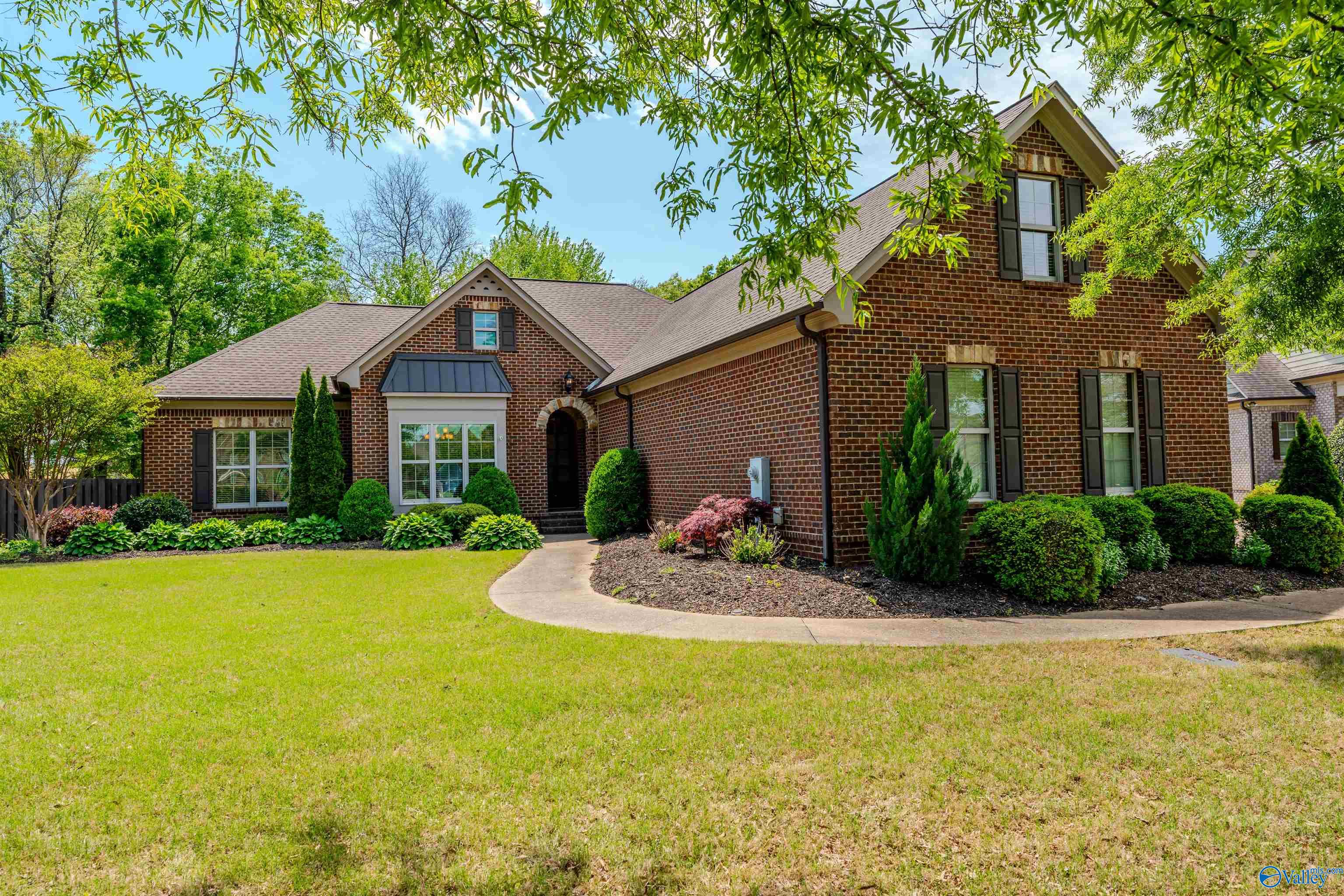 24908 Grovehill Lane, Athens, Alabama image 1