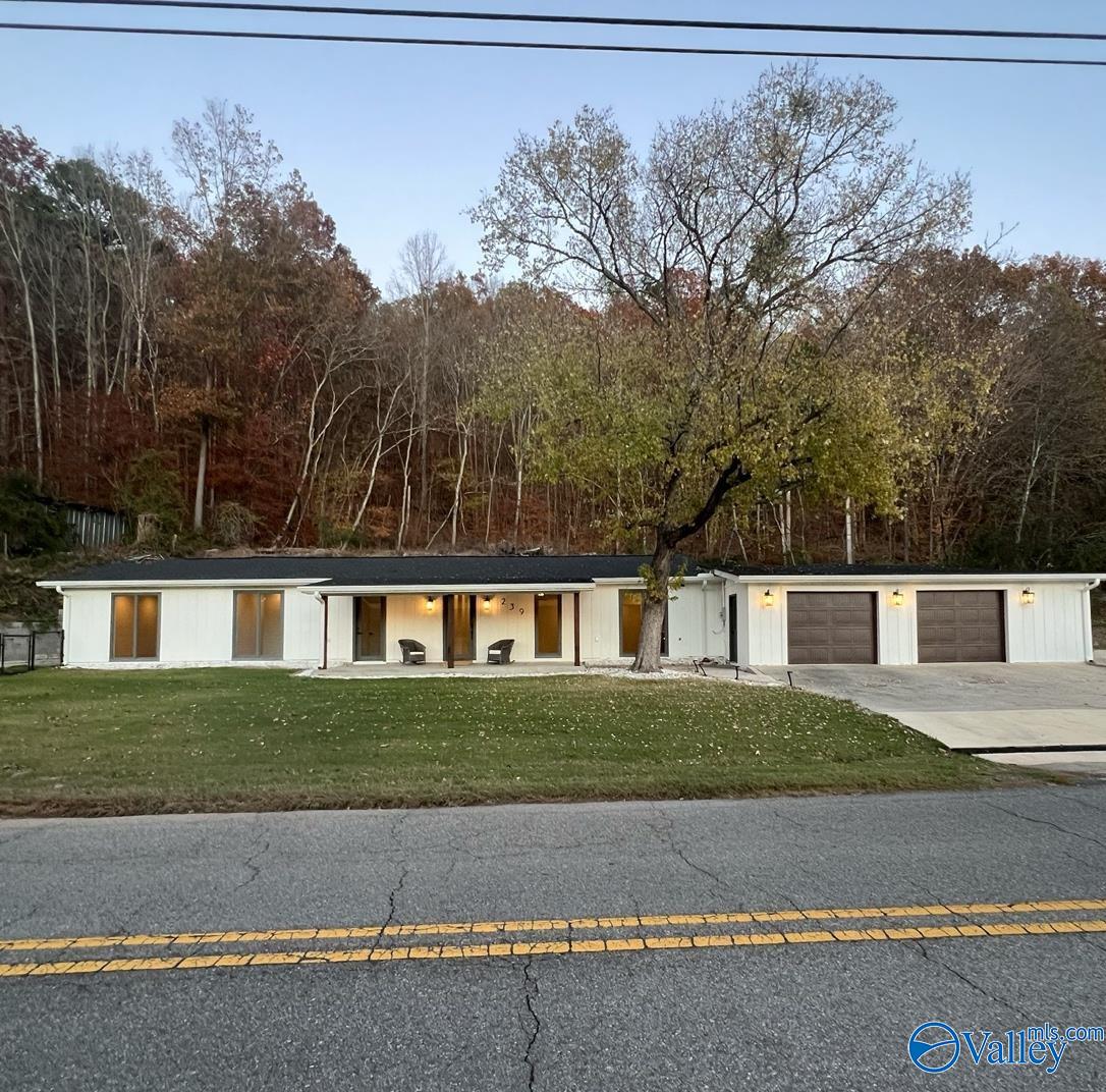 239 Riddles Bend Road, Rainbow City, Alabama image 1