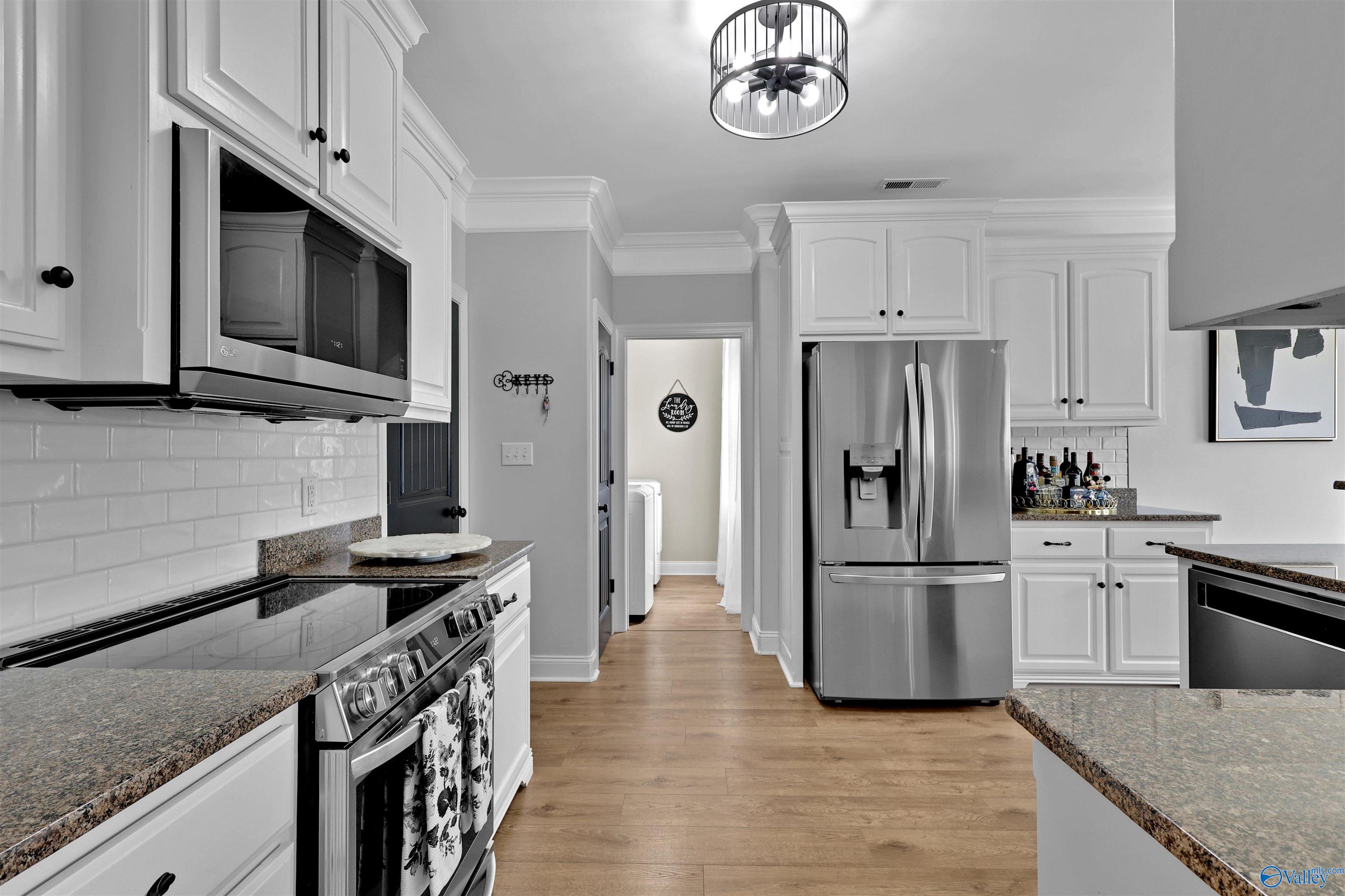 17092 Obsidian Circle, Athens, Alabama image 14