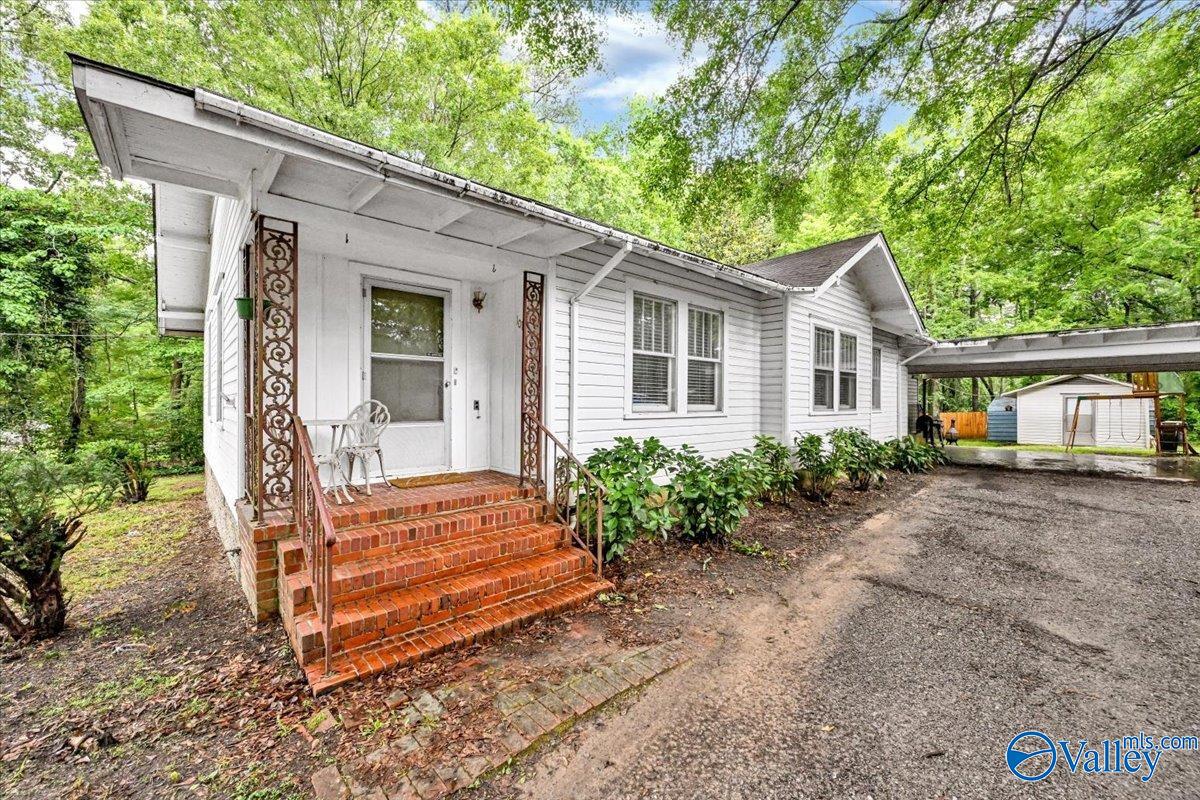 1017 Broadway Avenue SW