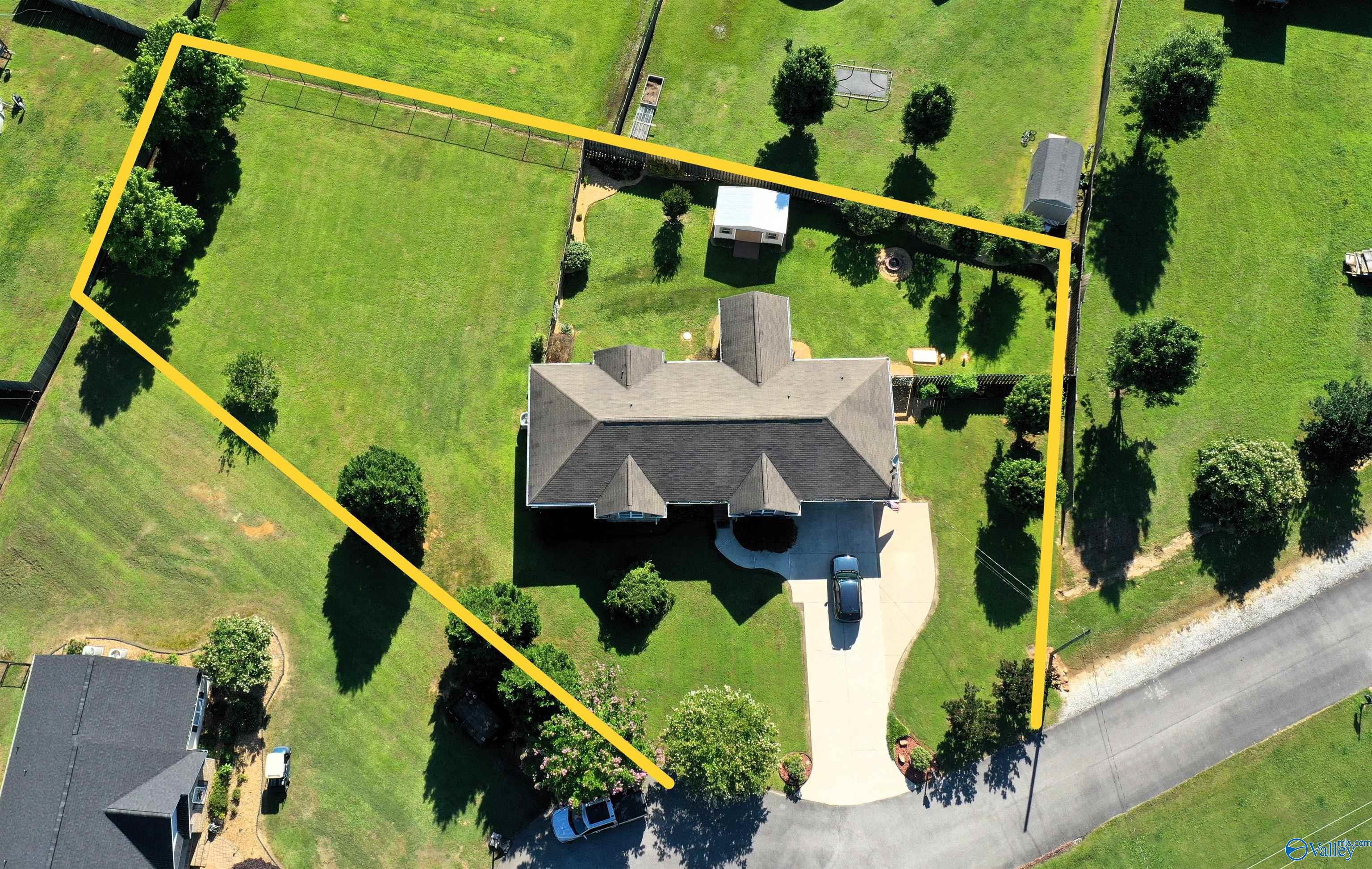 1872 Anthony Drive, Southside, Alabama image 2
