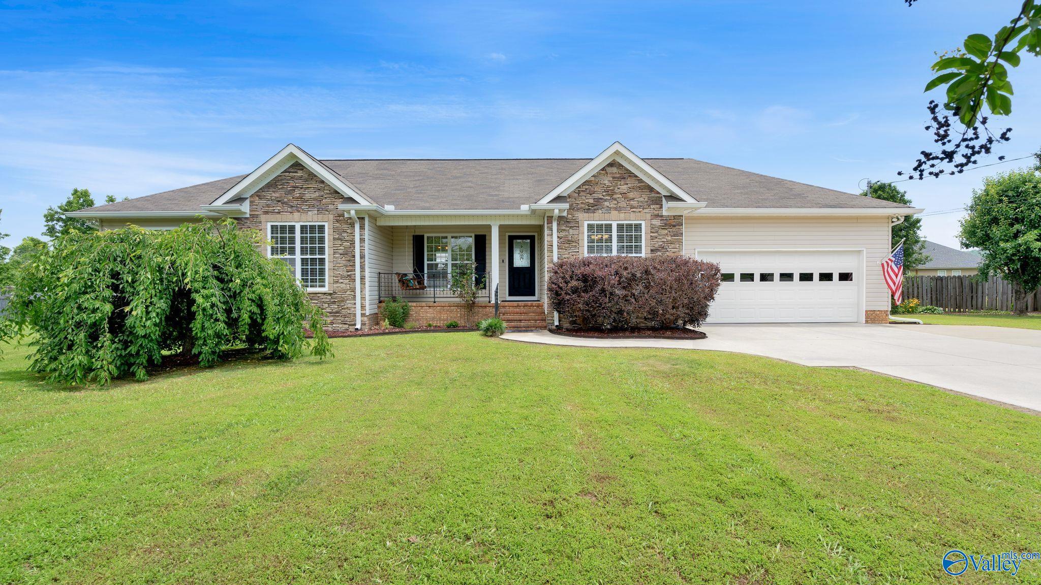 1872 Anthony Drive, Southside, Alabama image 3