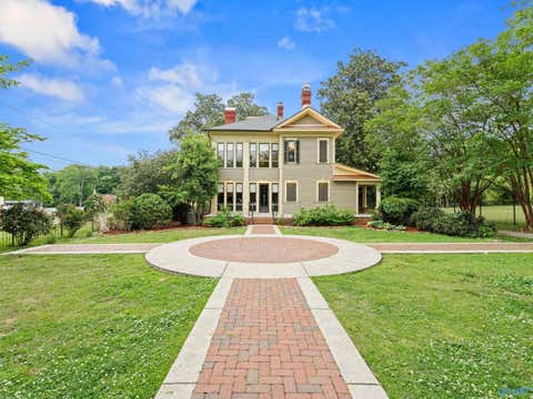 Homes For Sale - 5499 Winchester Road<br/> New Market, AL 35761