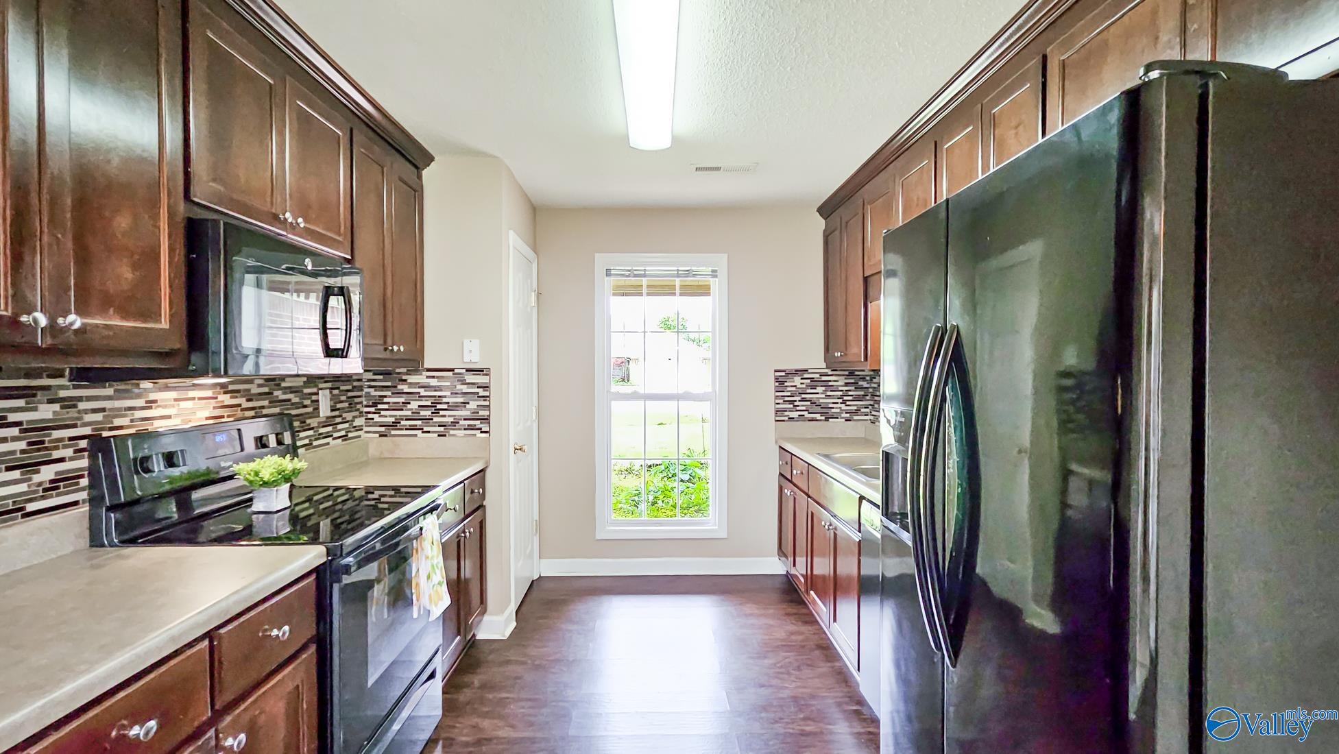 155 Oakcrest Road, Huntsville, Alabama image 12