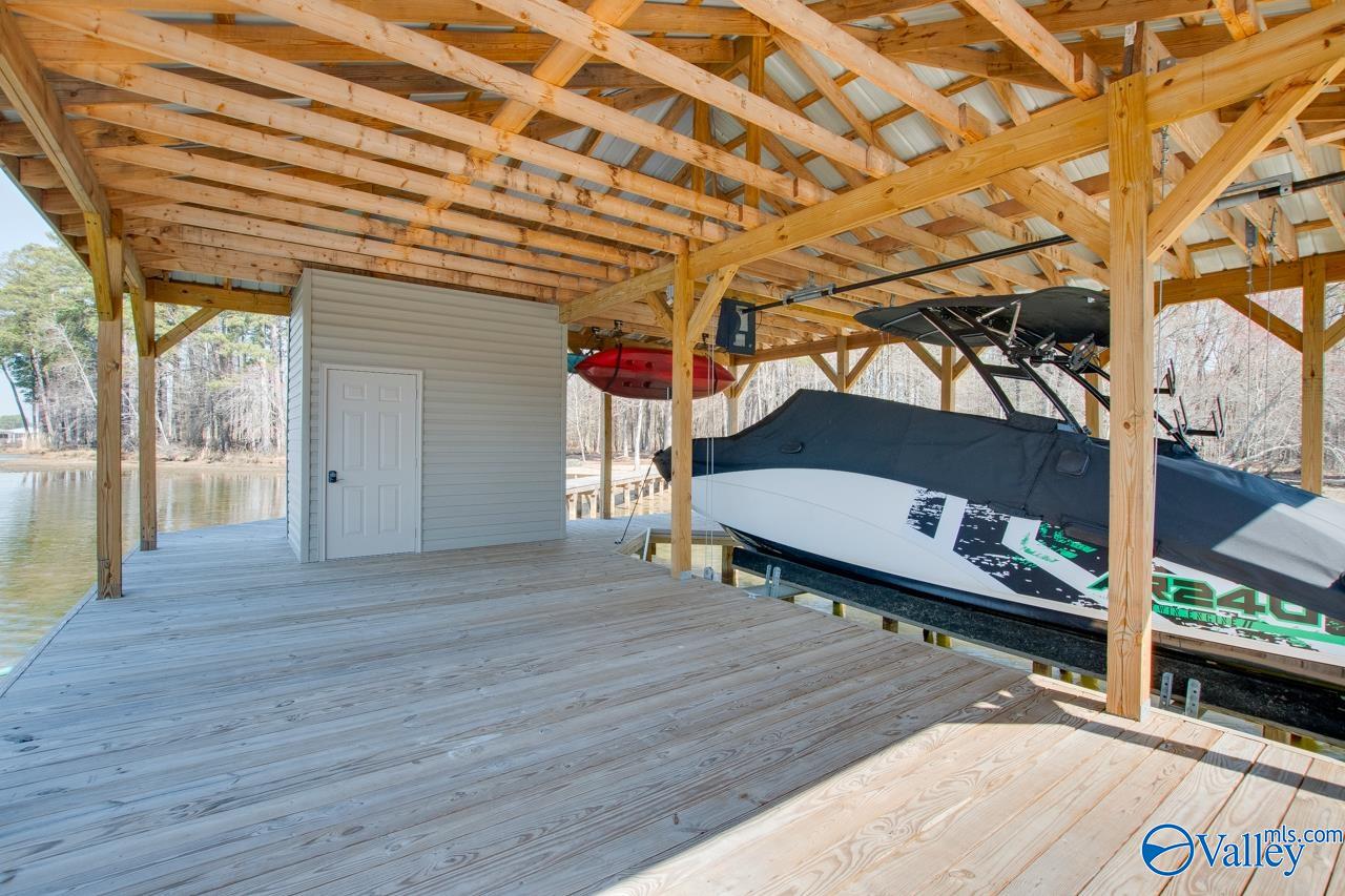 229 Goose Pond Island Drive, Scottsboro, Alabama image 47