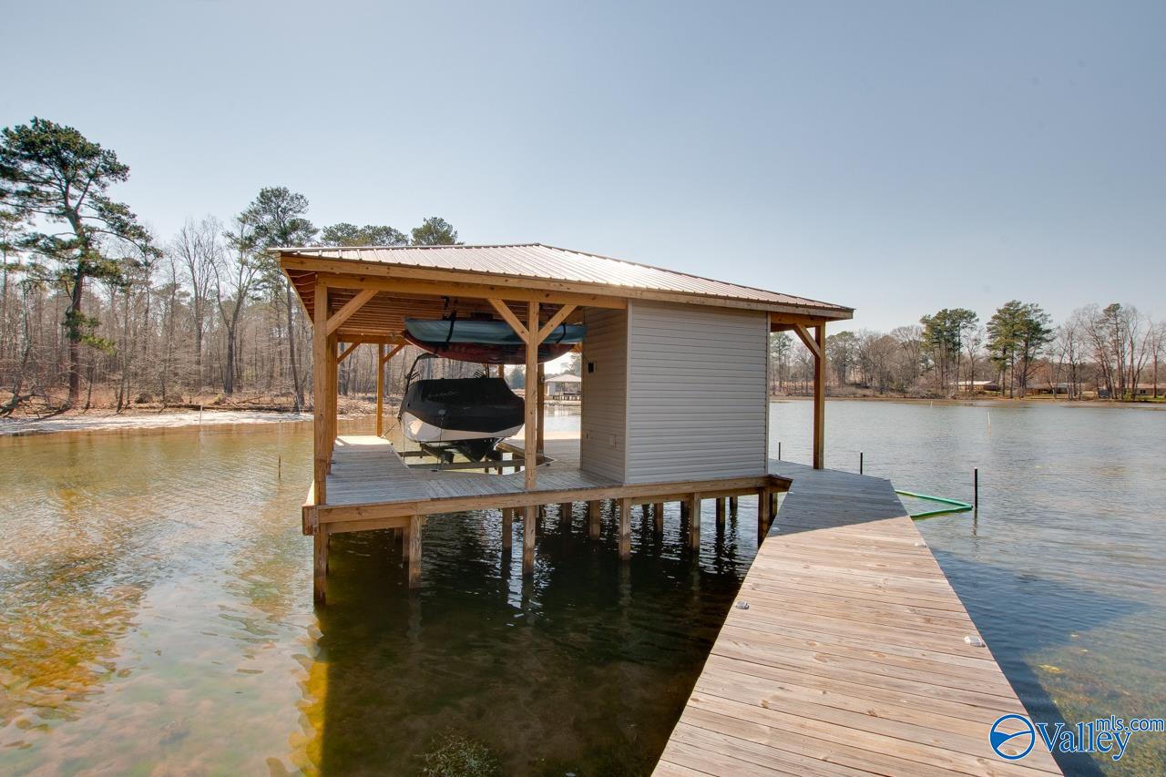 229 Goose Pond Island Drive, Scottsboro, Alabama image 46