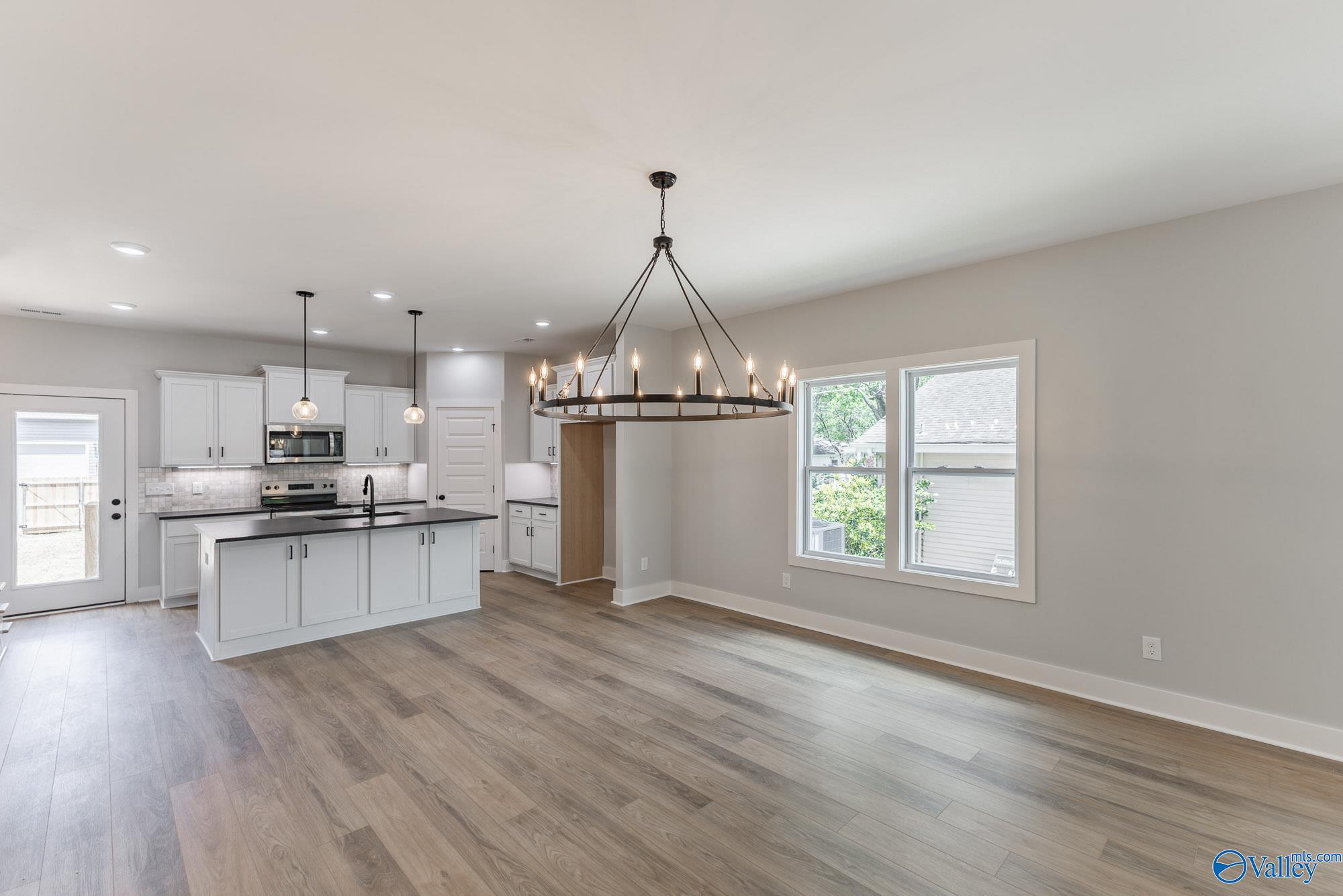 1201 Halsey Avenue, Huntsville, Alabama image 9