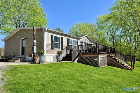 Mobile Home For Sale - 109 Harmening Drive<br/> Huntsville, AL 35811