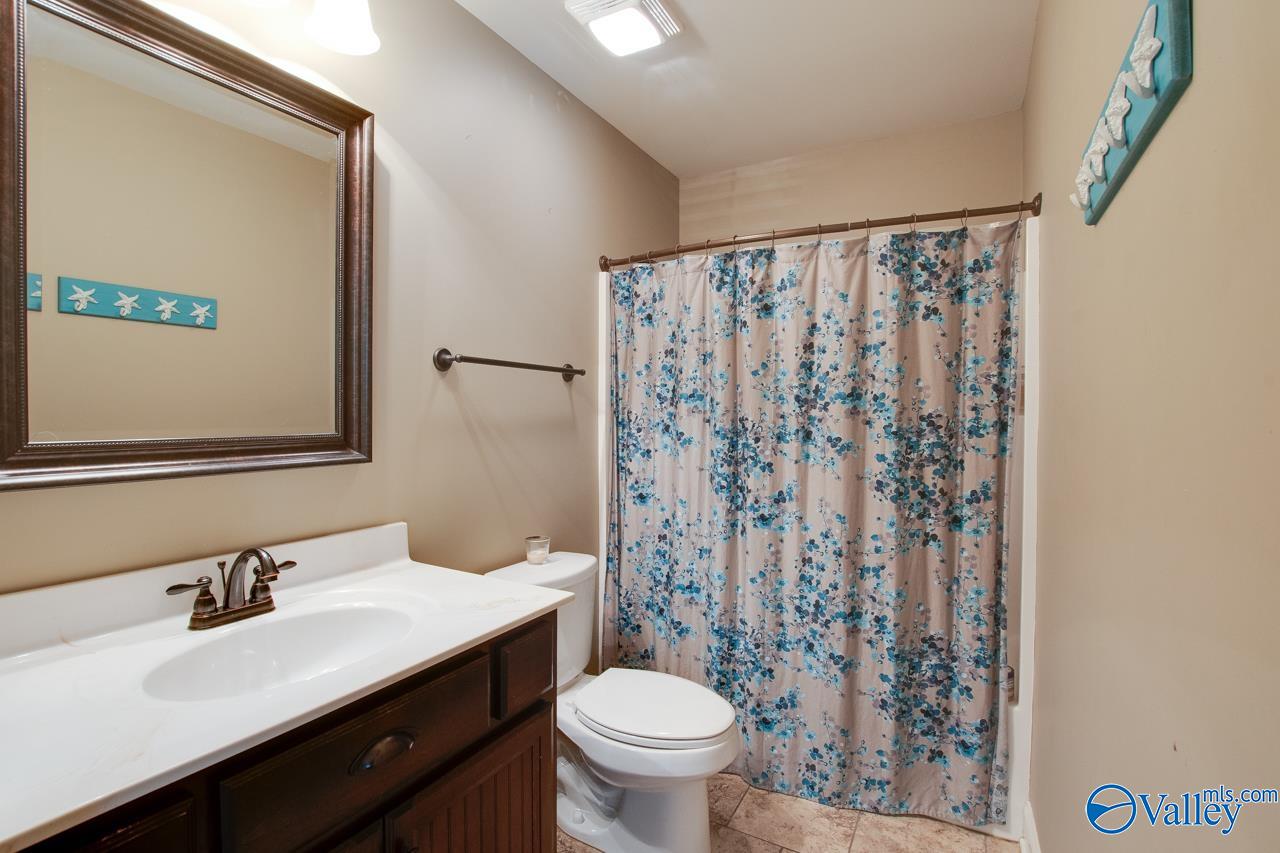 13095 Covington Drive, Athens, Alabama image 24