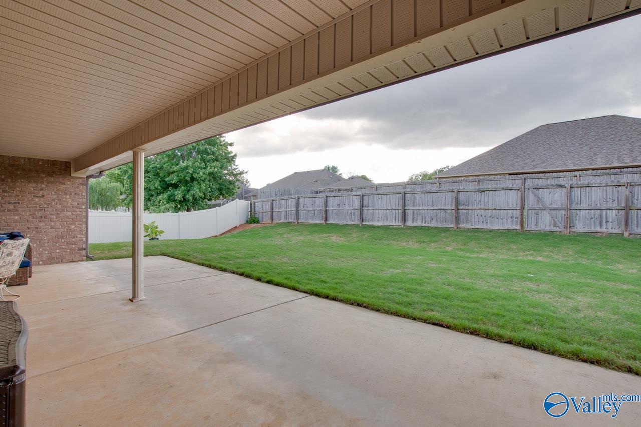 13095 Covington Drive, Athens, Alabama image 5