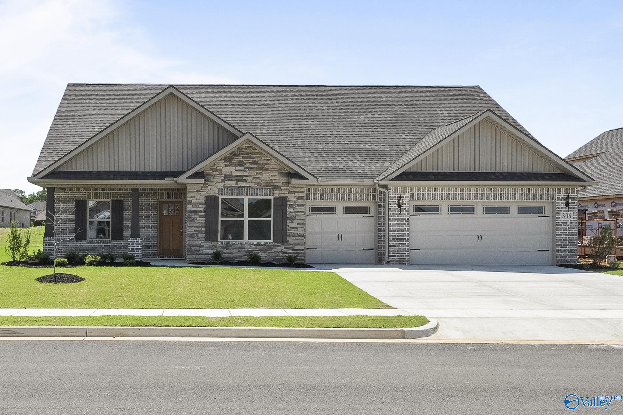 302 Wanto Lane