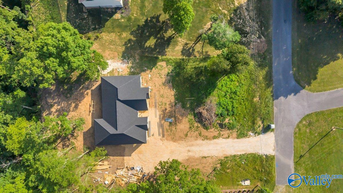 400 County Road 1010