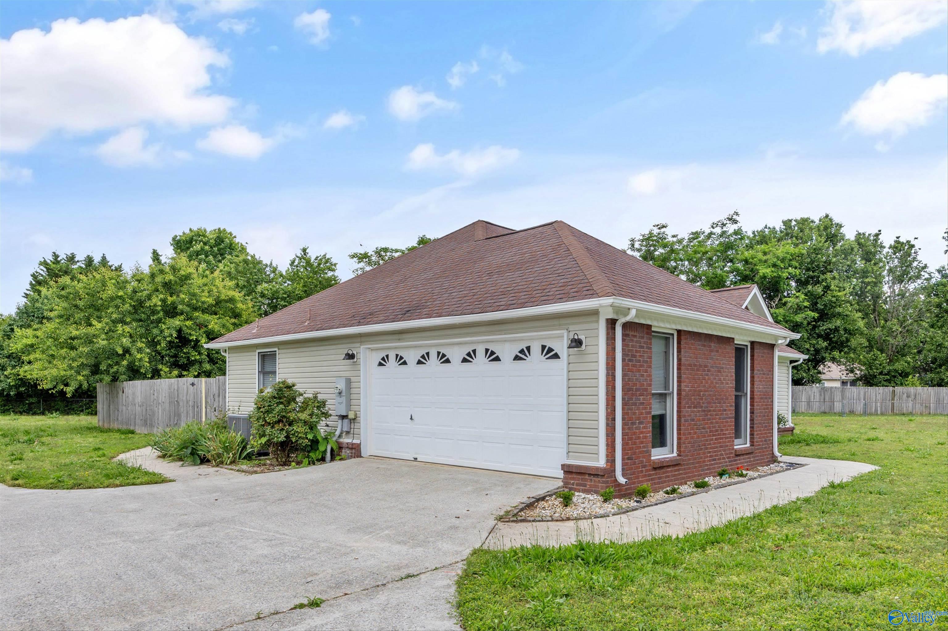 116 Clear Creek Drive, New Market, Alabama image 30