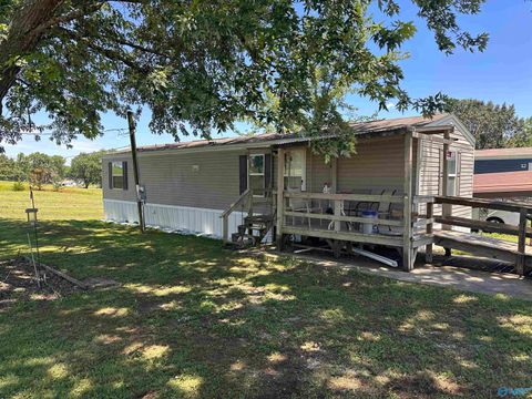 Mobile Home For Sale - 10420 Us Highway 31 #294<br/> Tanner, AL 35671