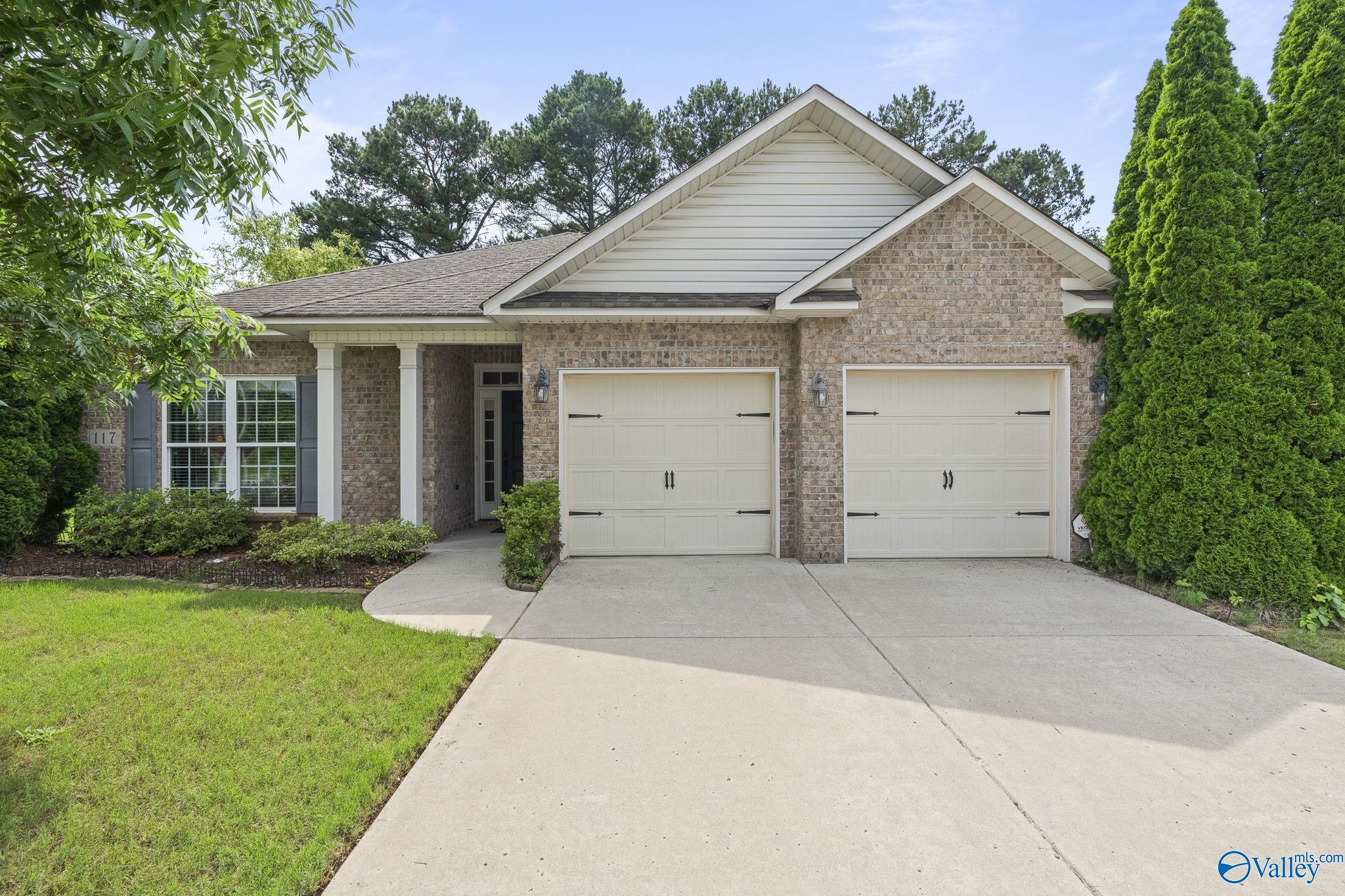 117 Somerset Park Drive, Huntsville, Alabama image 1
