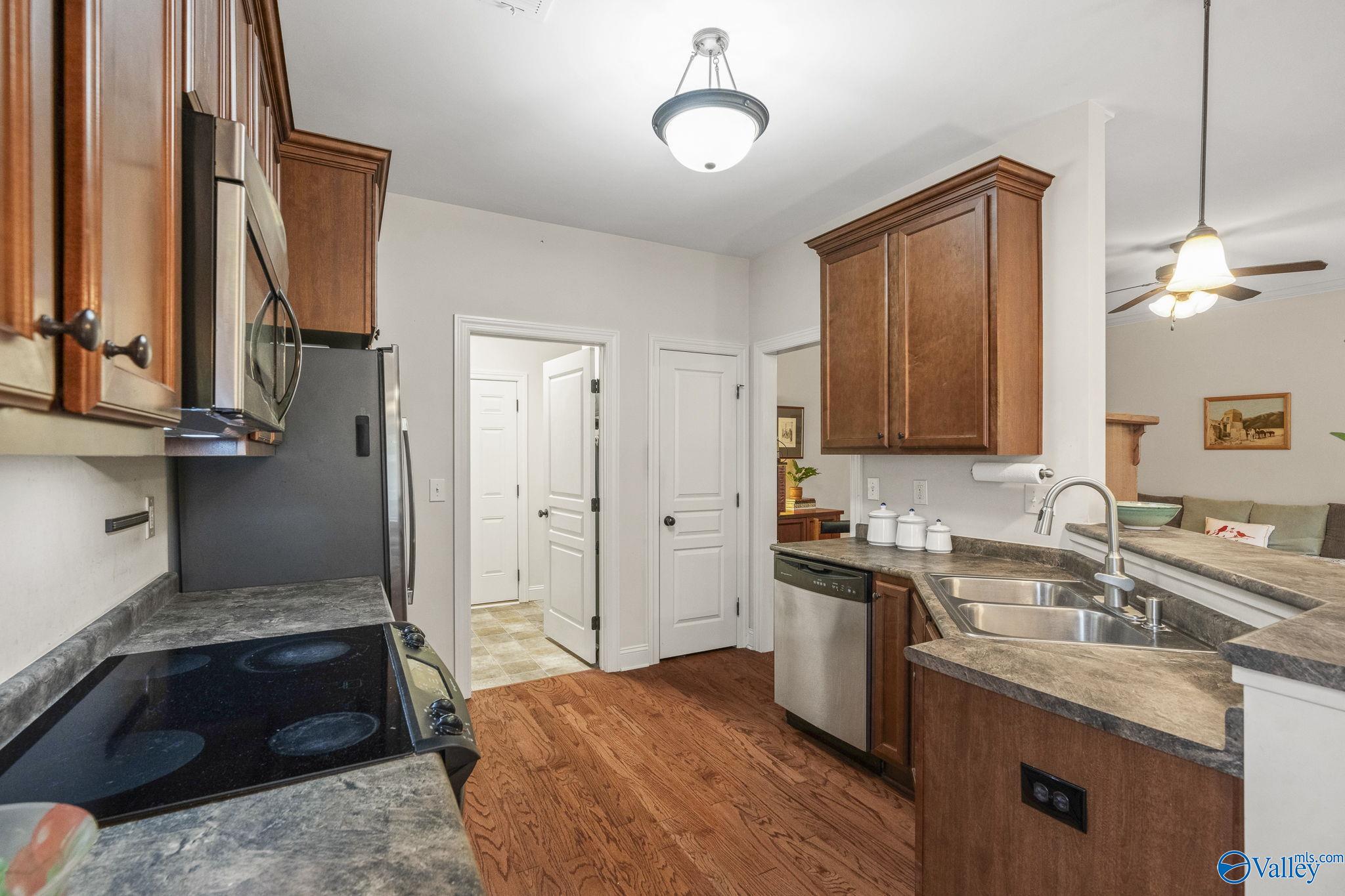 117 Somerset Park Drive, Huntsville, Alabama image 10