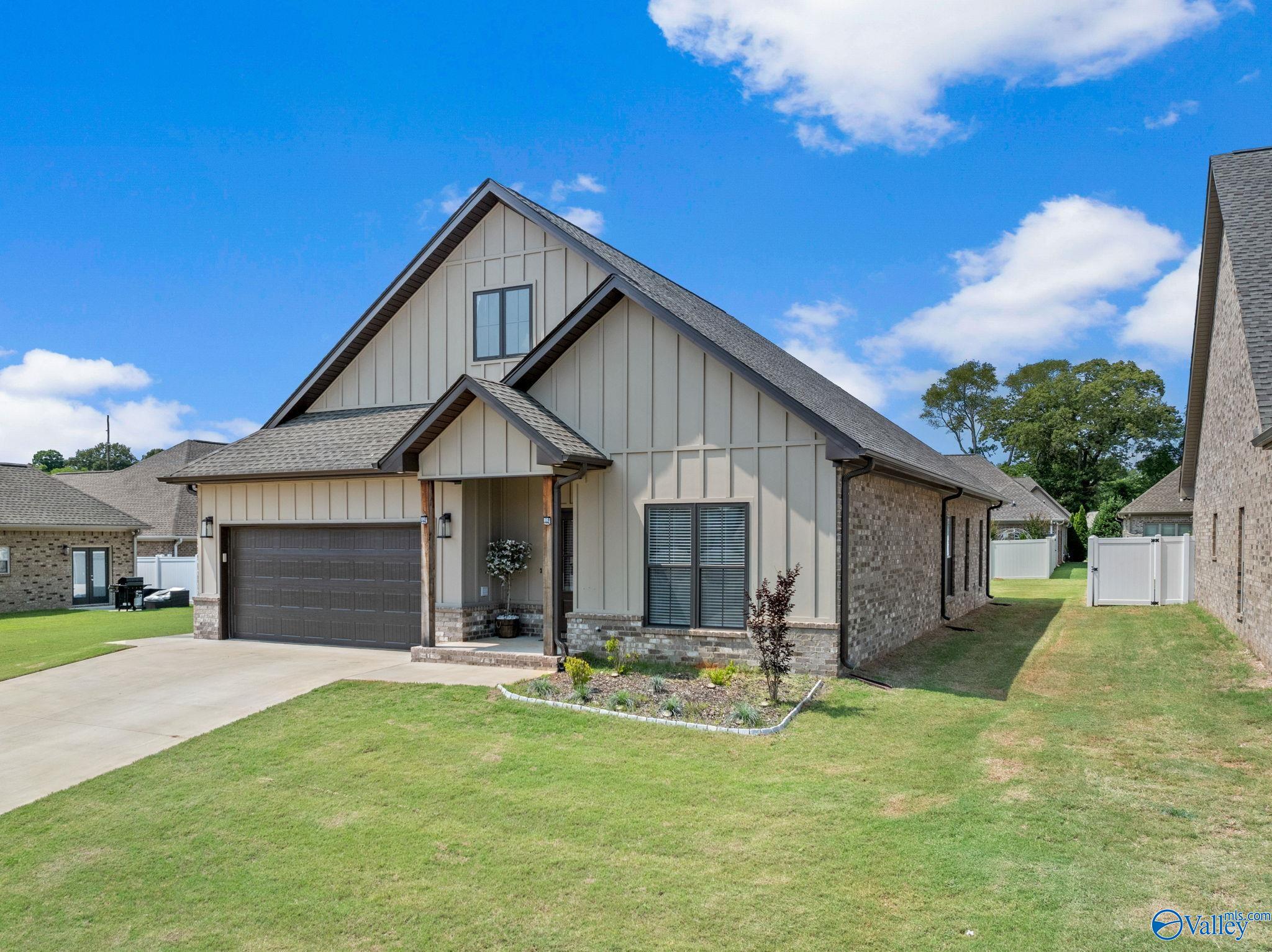415 Zoey Grace Drive, Rogersville, Alabama image 3