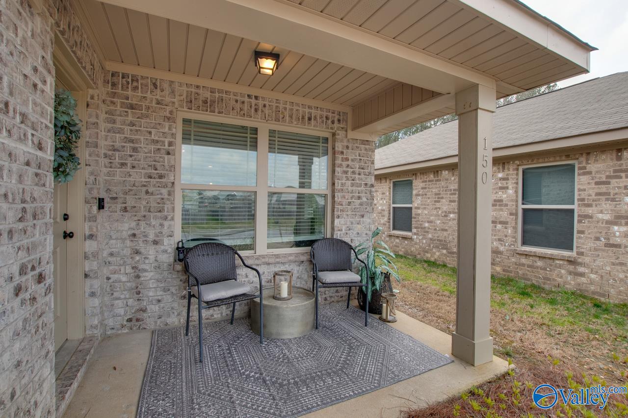 150 Winstead Circle, Owens Cross Roads, Alabama image 3