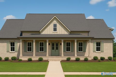 Photo of 775 W Limestone Road, Hazel Green, AL 35750 (MLS # 21913537)