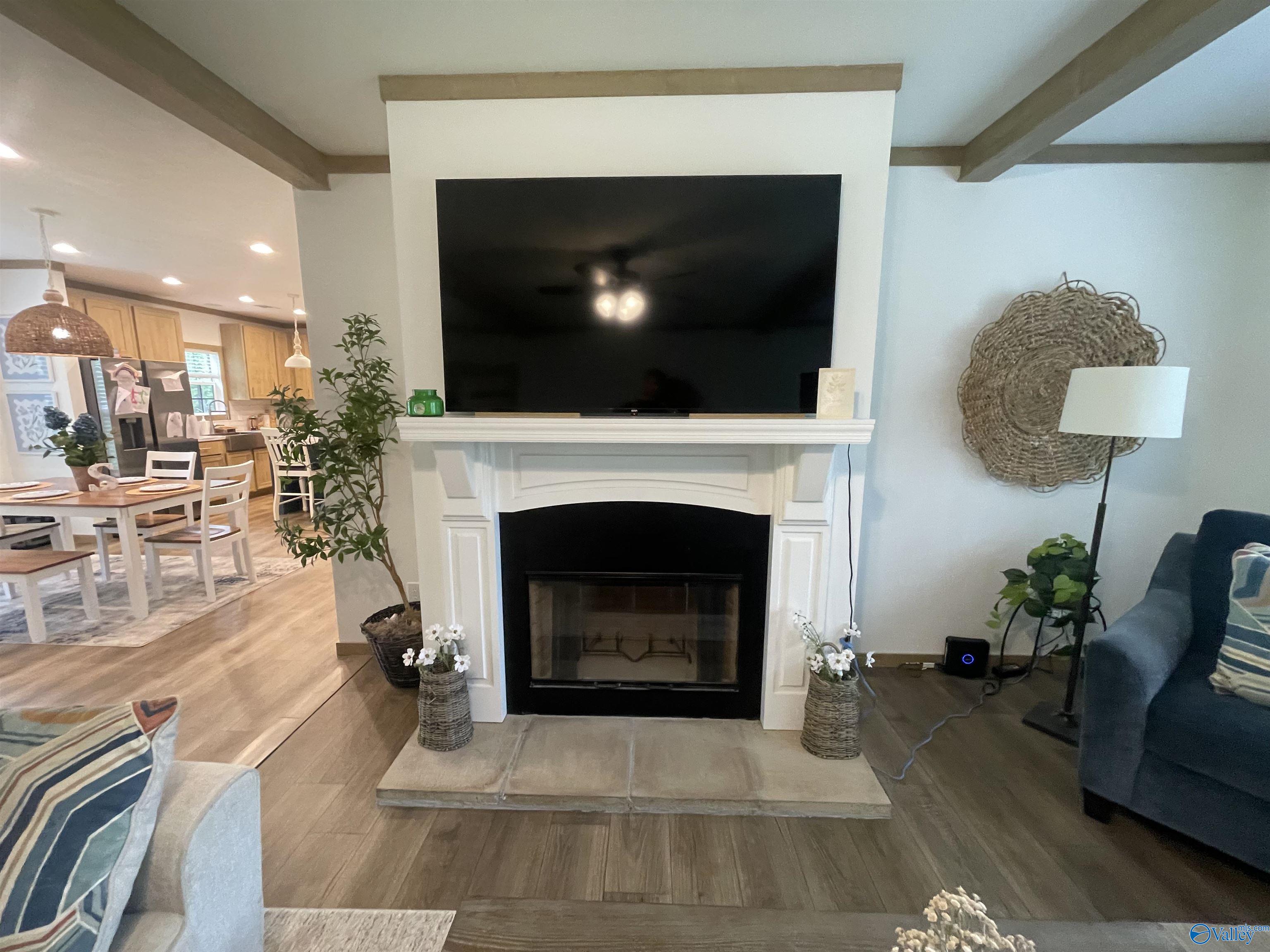 1234 Foster Landing Road