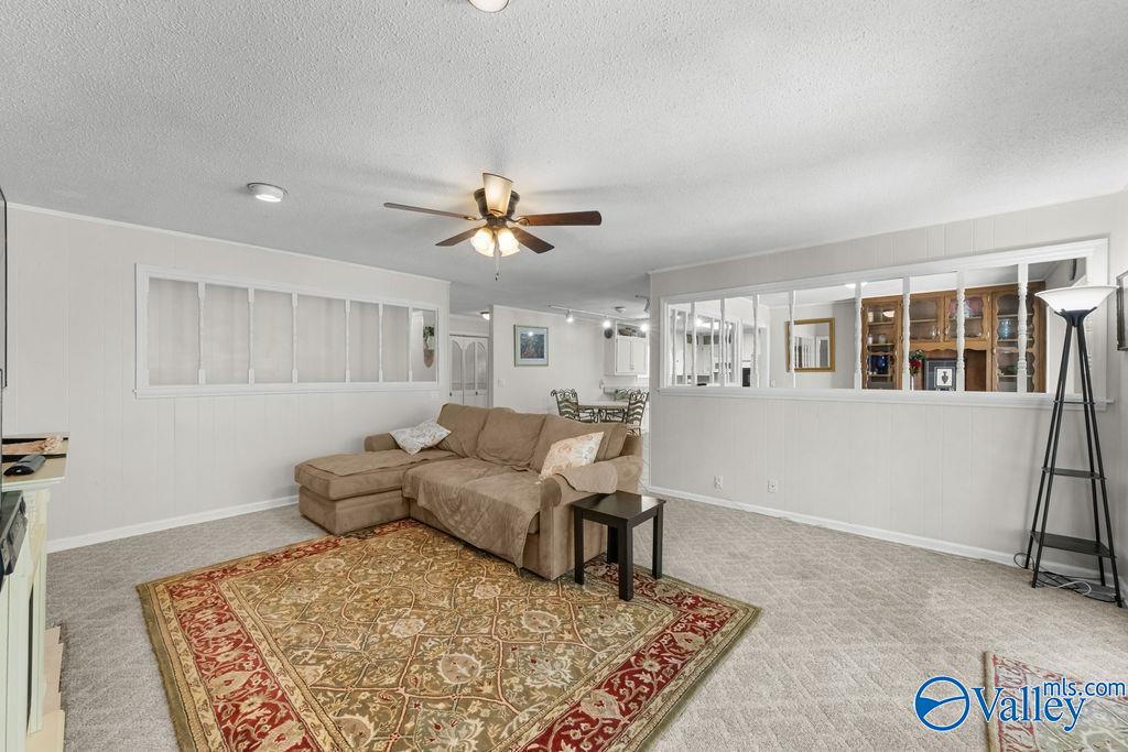 201 Lauren Drive, Gadsden, Alabama image 7