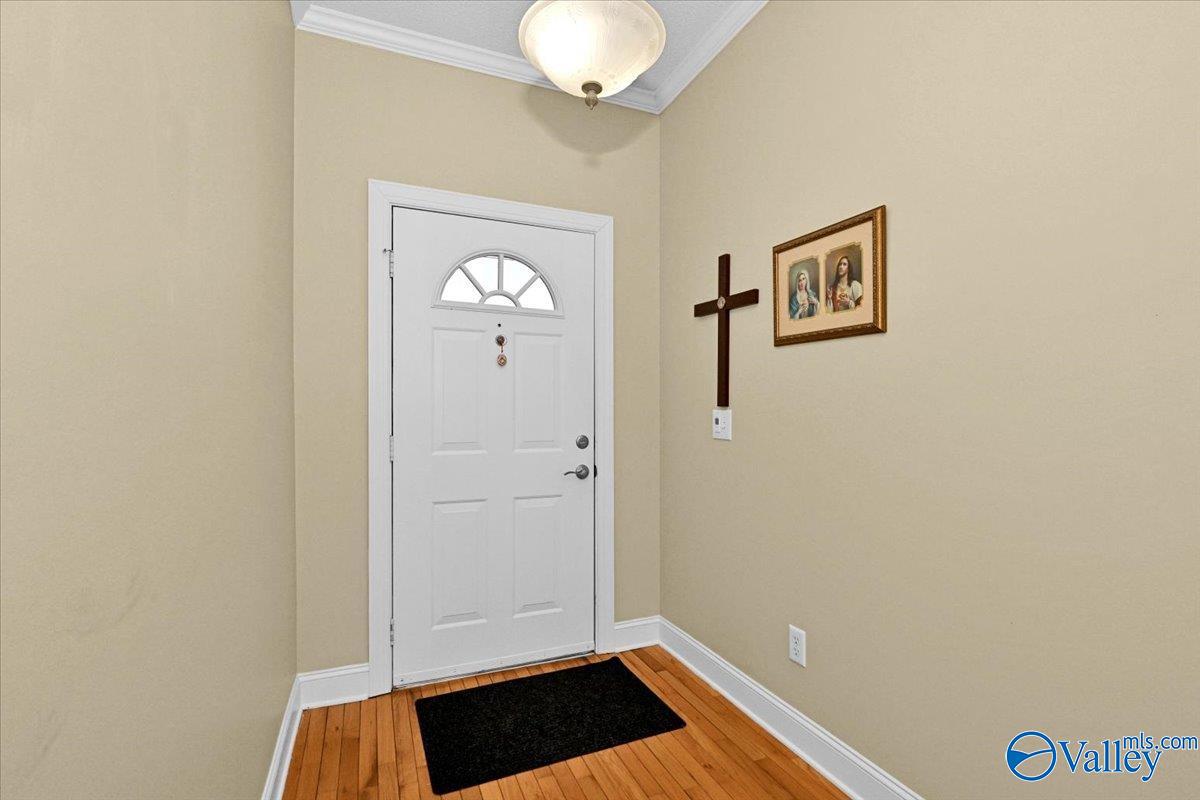 74 Saint Michael Way NE