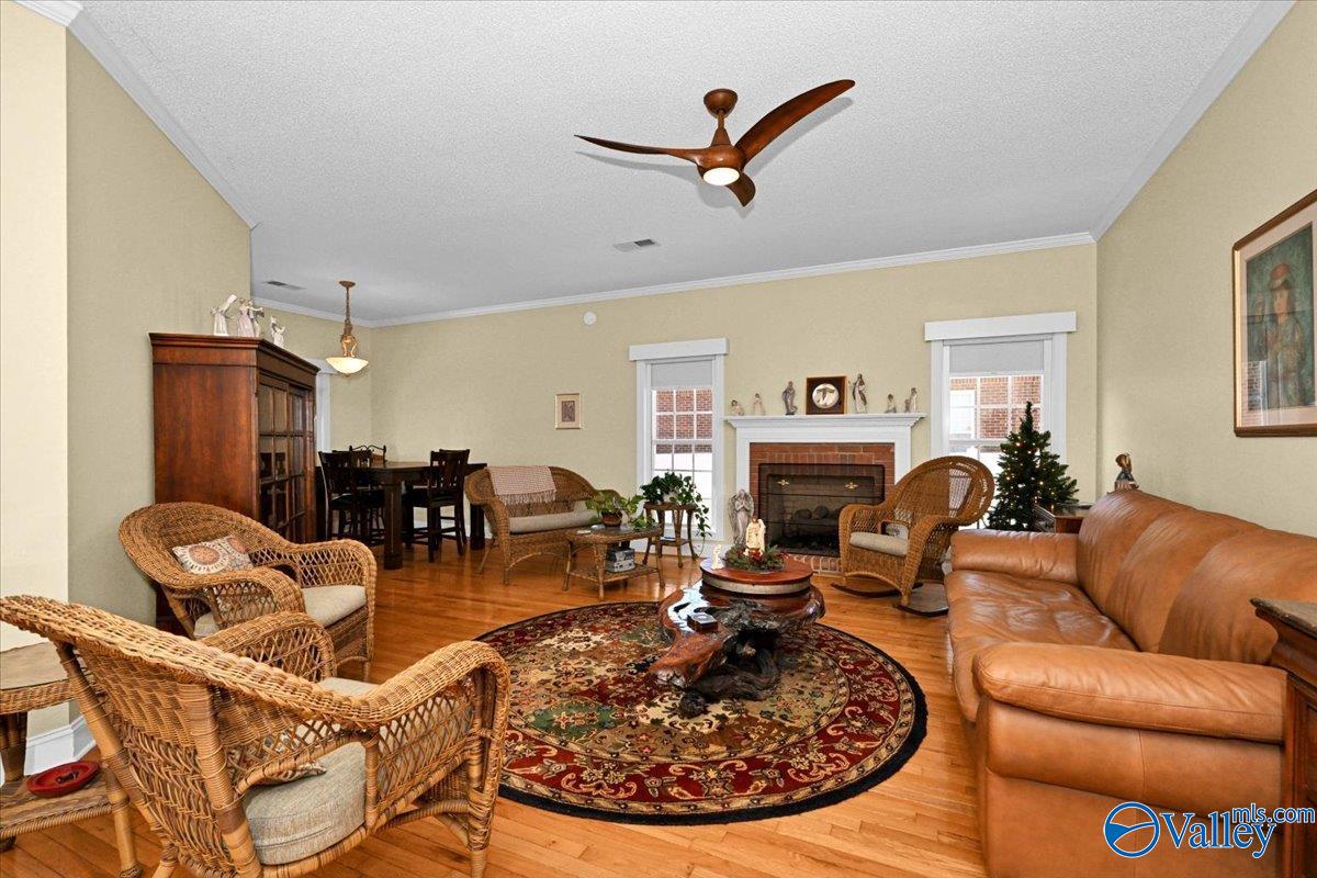 74 Saint Michael Way NE