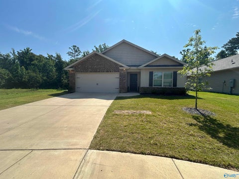 Homes For Rent - 317 Belmar Way<br/> Hanceville, AL 35077