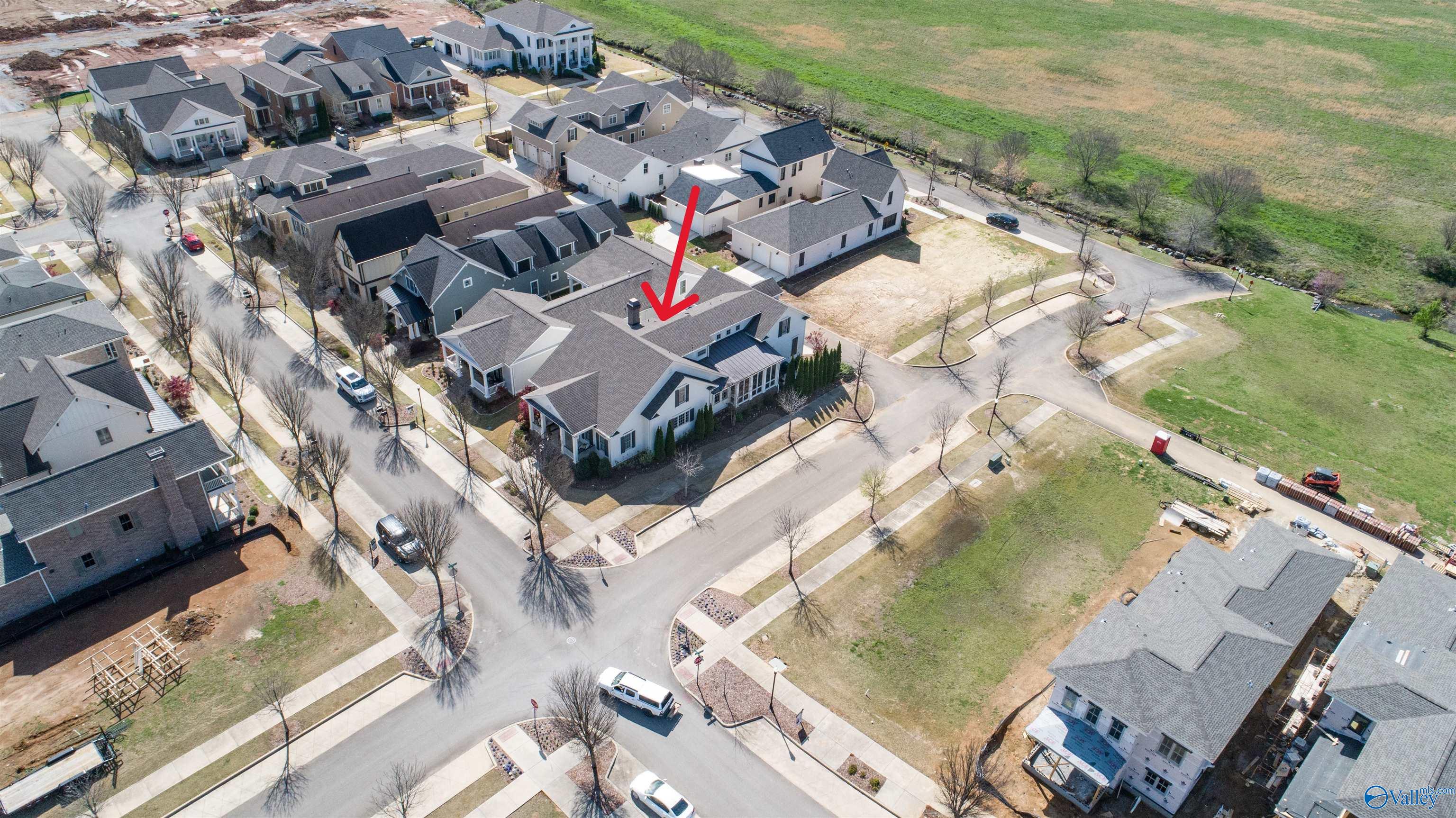 Huntsville, Alabama 35802, United States, 4 Bedrooms Bedrooms, ,4 BathroomsBathrooms,Residential,Active,90115