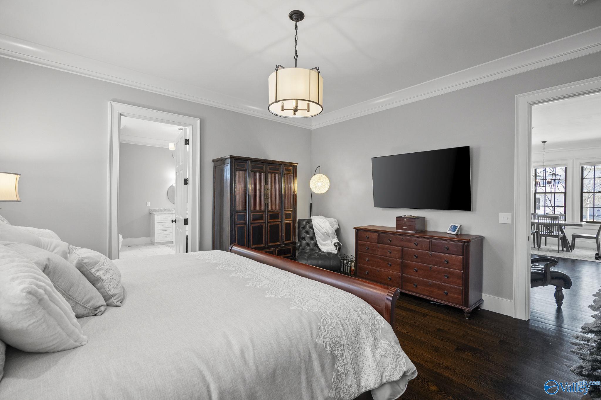 Huntsville, Alabama 35802, United States, 4 Bedrooms Bedrooms, ,4 BathroomsBathrooms,Residential,Active,90115